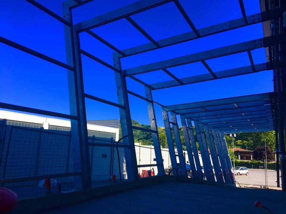 2017 年完工的工业建筑办公室设计-27