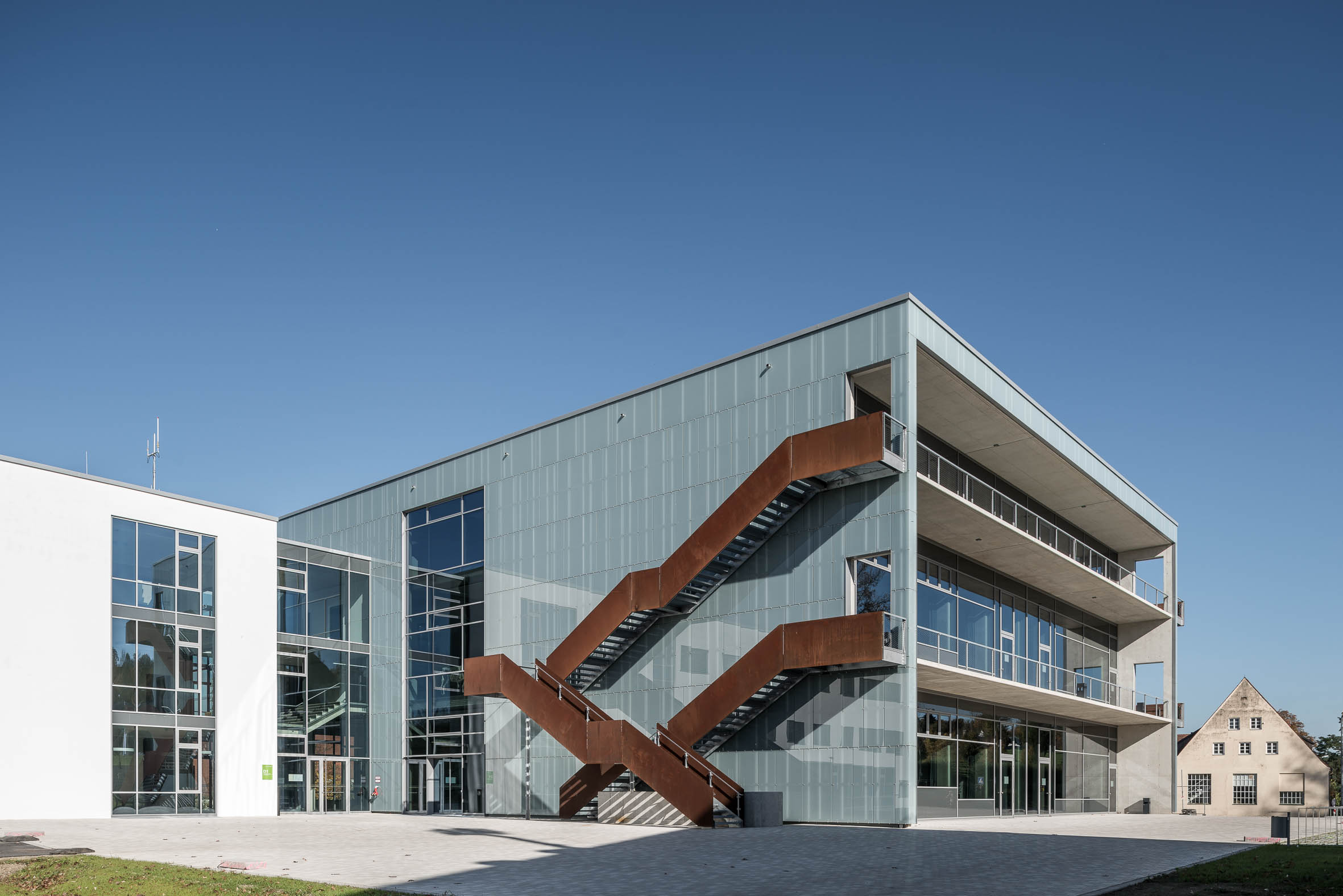 慕尼黑魏恩施蒂芬大学新建筑-1