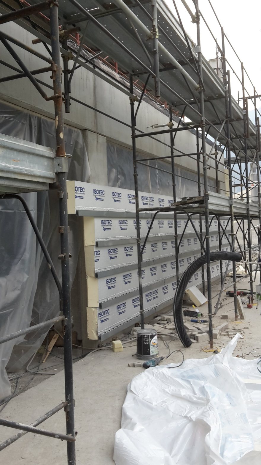 意大利桑迪罗足球俱乐部新建筑 | 环保、功能与美学的融合-12