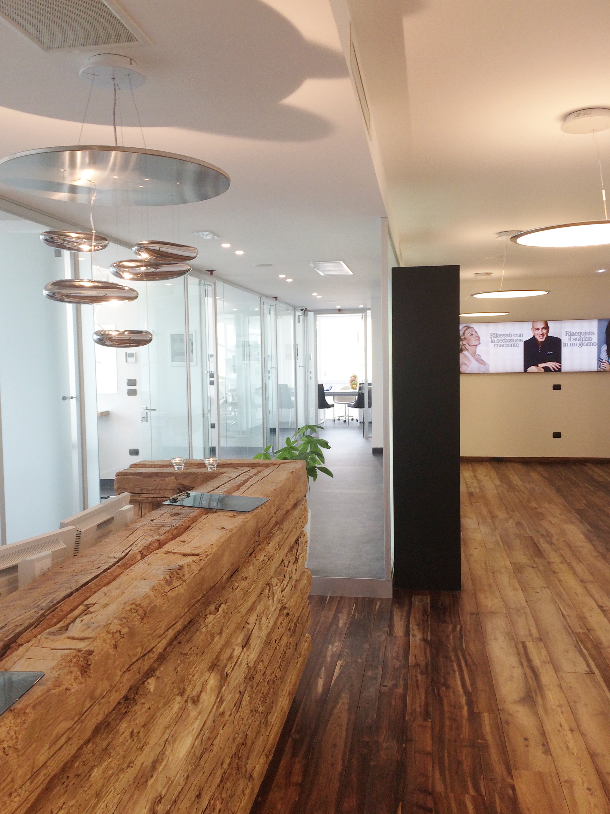 2017 年威尼斯新牙科诊所设计 | 舒适与专业的完美结合-19