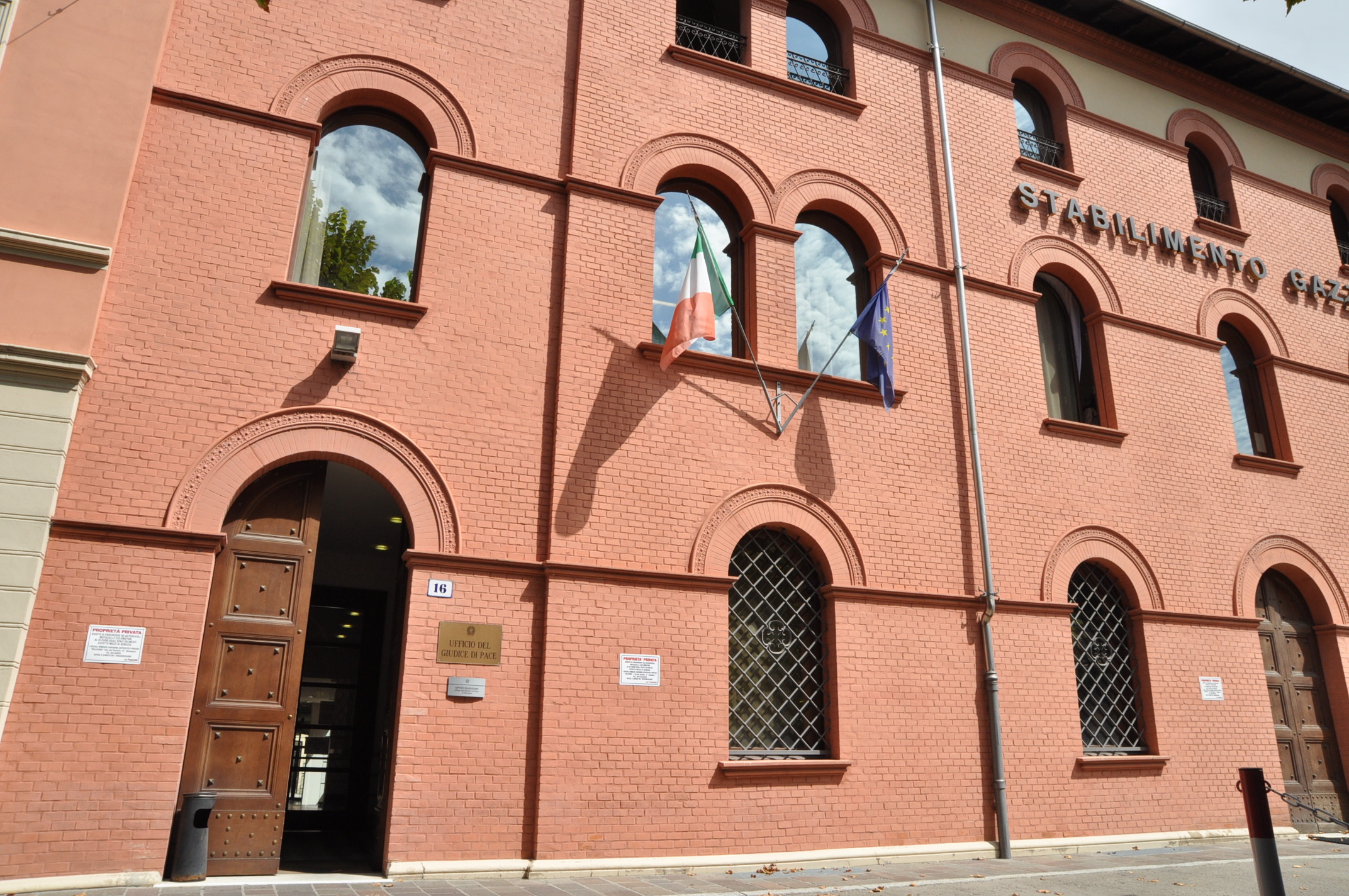 博洛尼亚和平法官办公楼-0