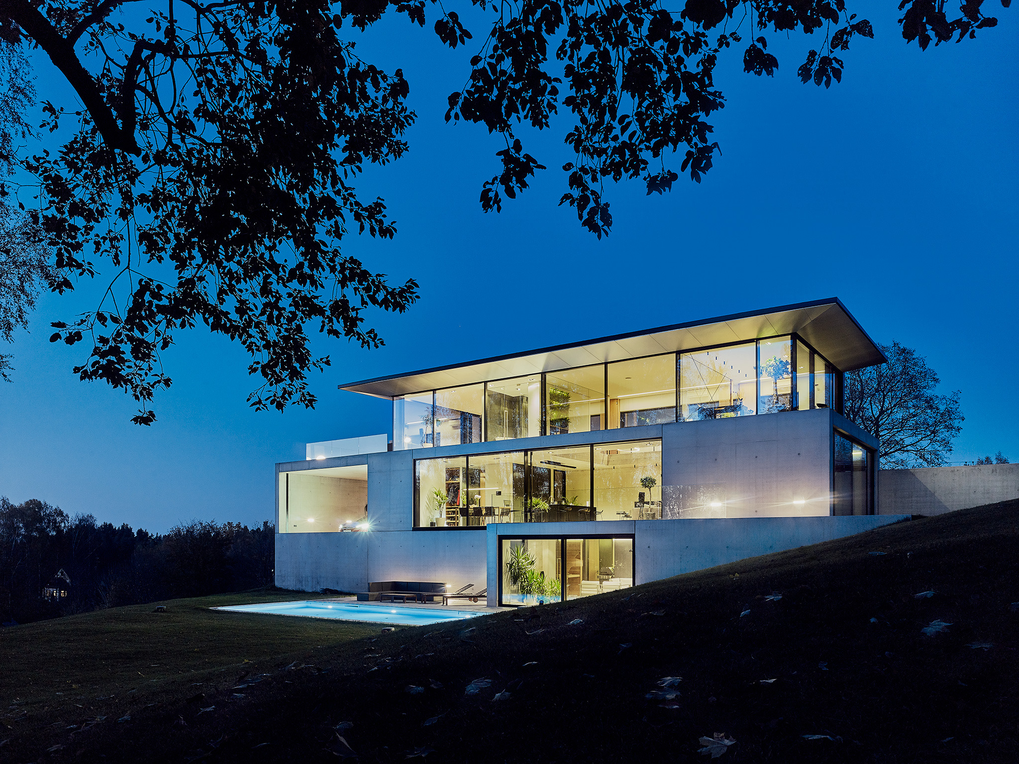 拉脱维亚 Cēsis 河谷度假屋——自然与科技的和谐融合-12