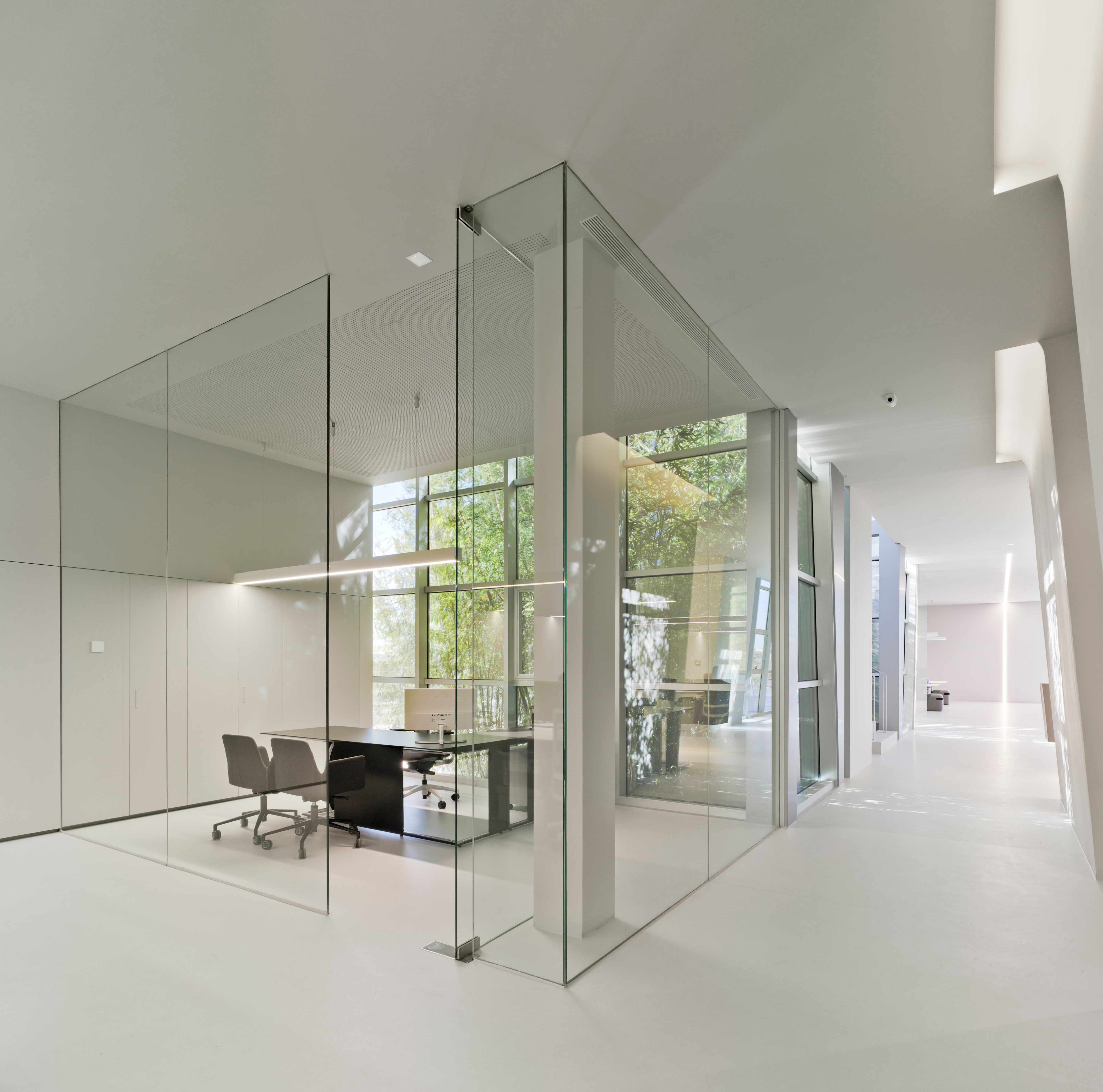 竹影婆娑的 GOMARCO 总部办公空间-23