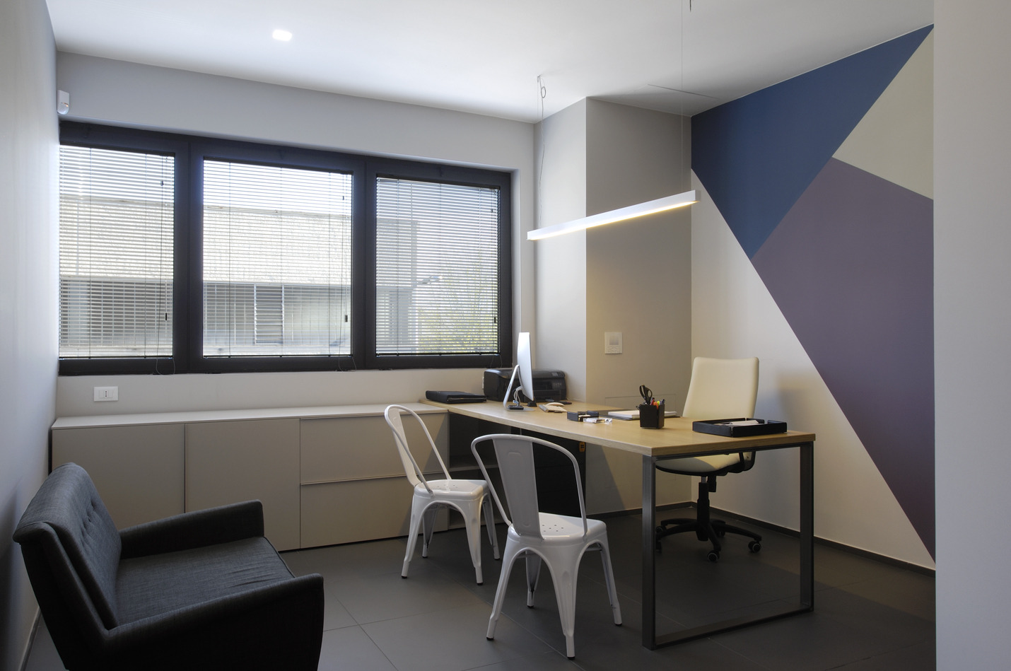 颠覆工业风，打造灵动办公空间-2