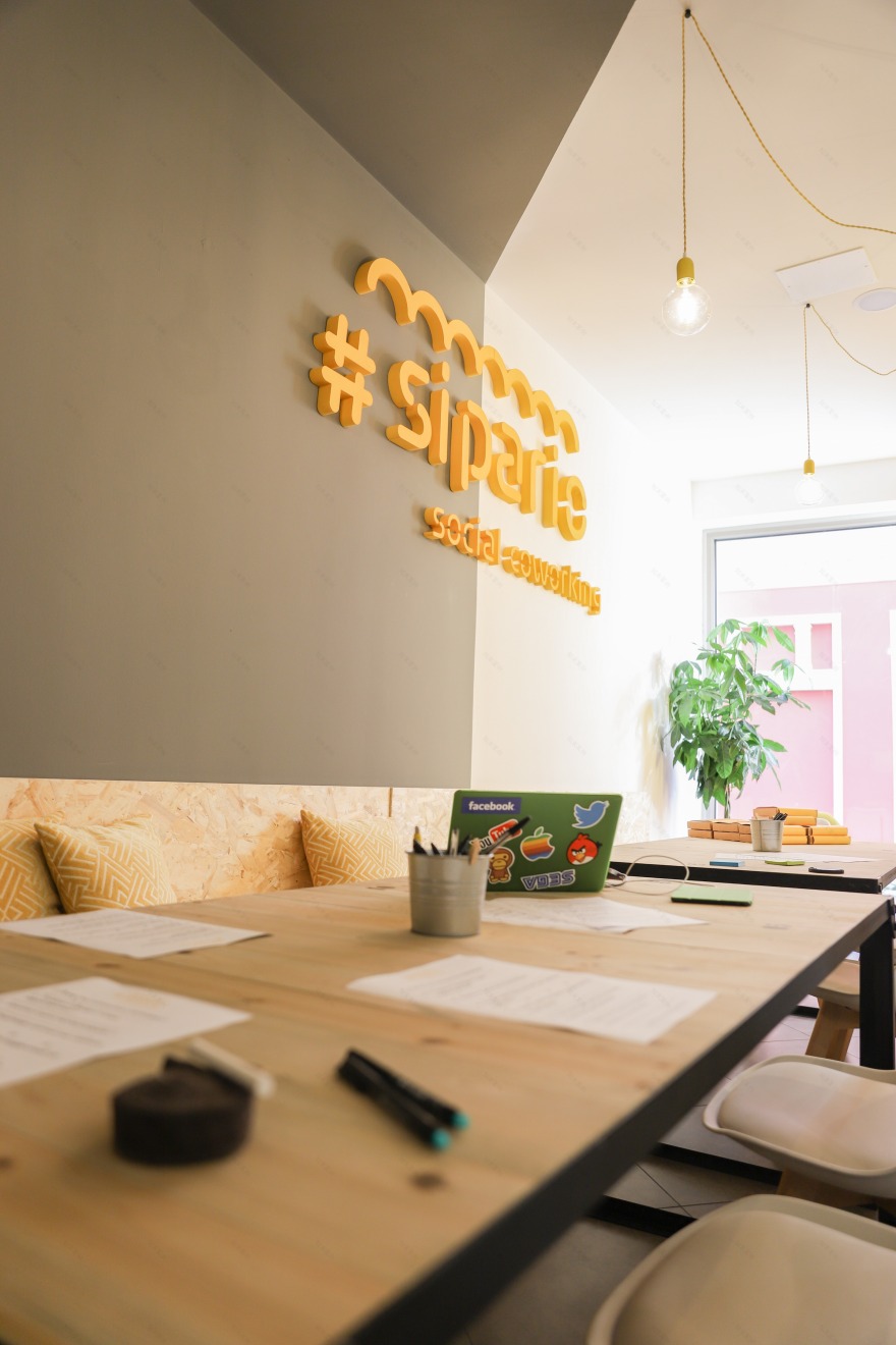 共享办公空间"Sipario"的室内设计魅力-0