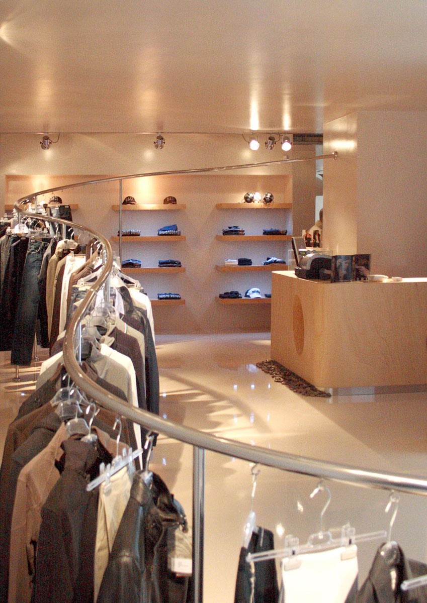 普拉贾精品店-10