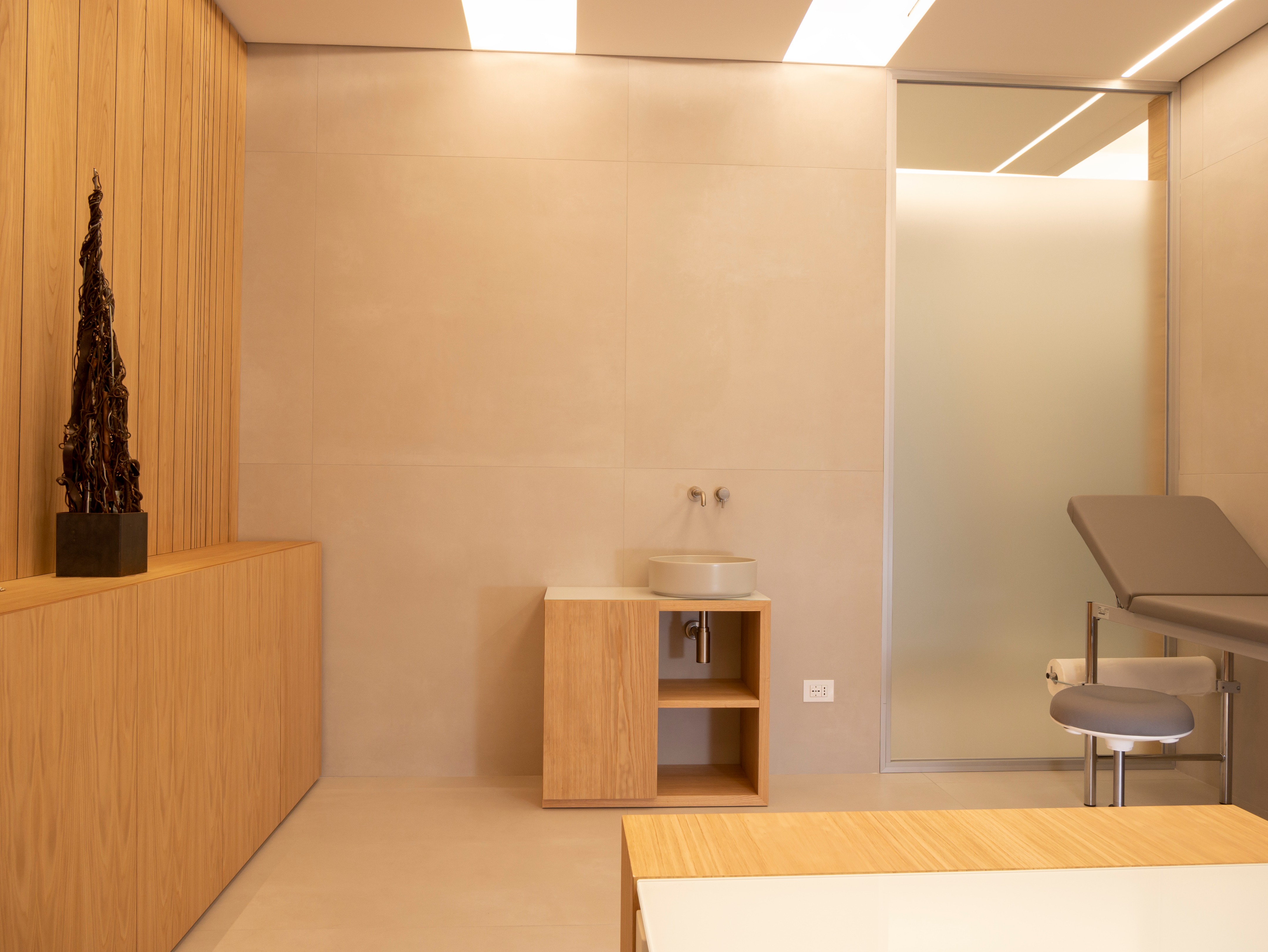 梦幻医馆 · Enna 市郊的医疗建筑新地标-6