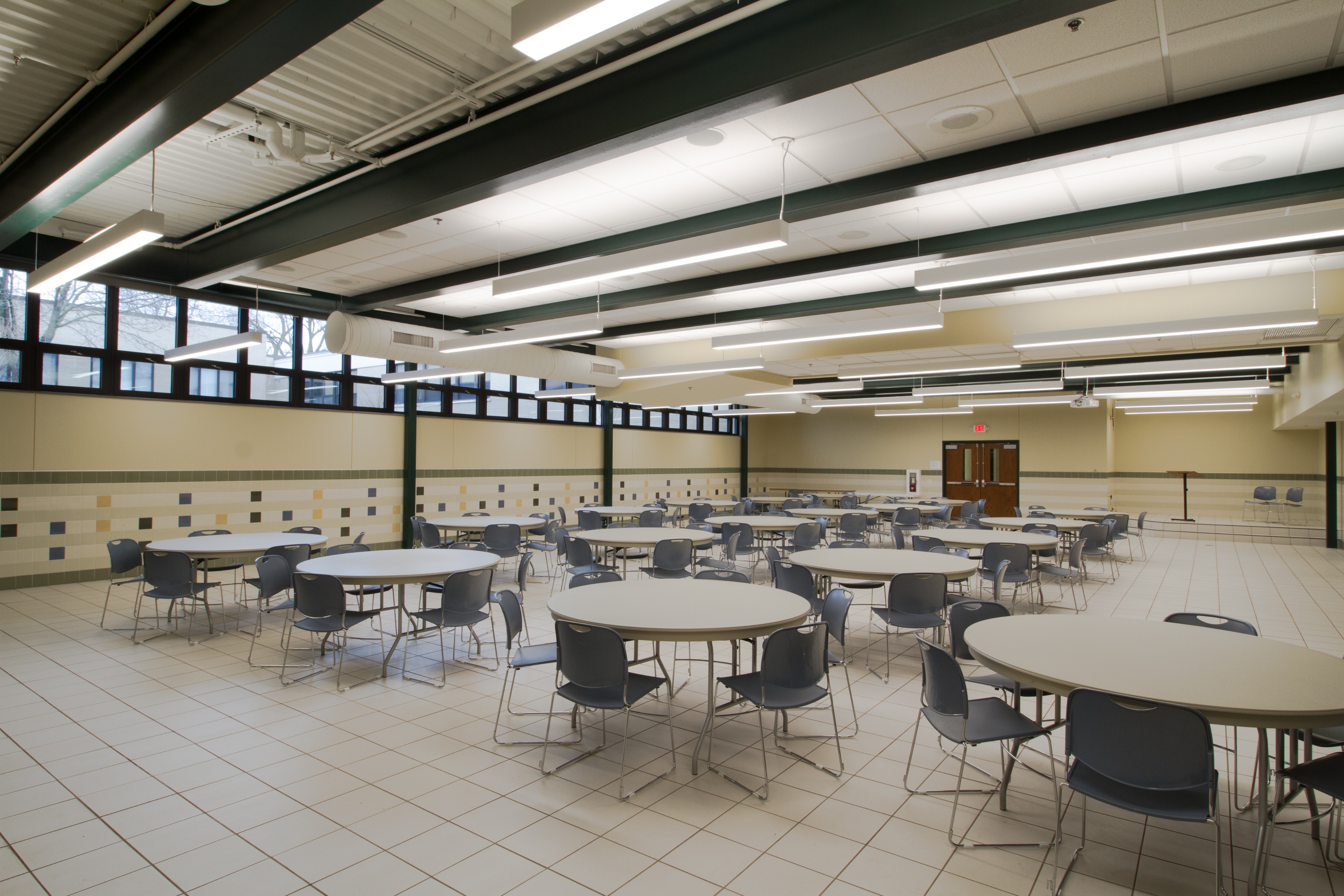 圣特雷莎天主教堂校园改造 | 室内设计亮点与趋势分析-5