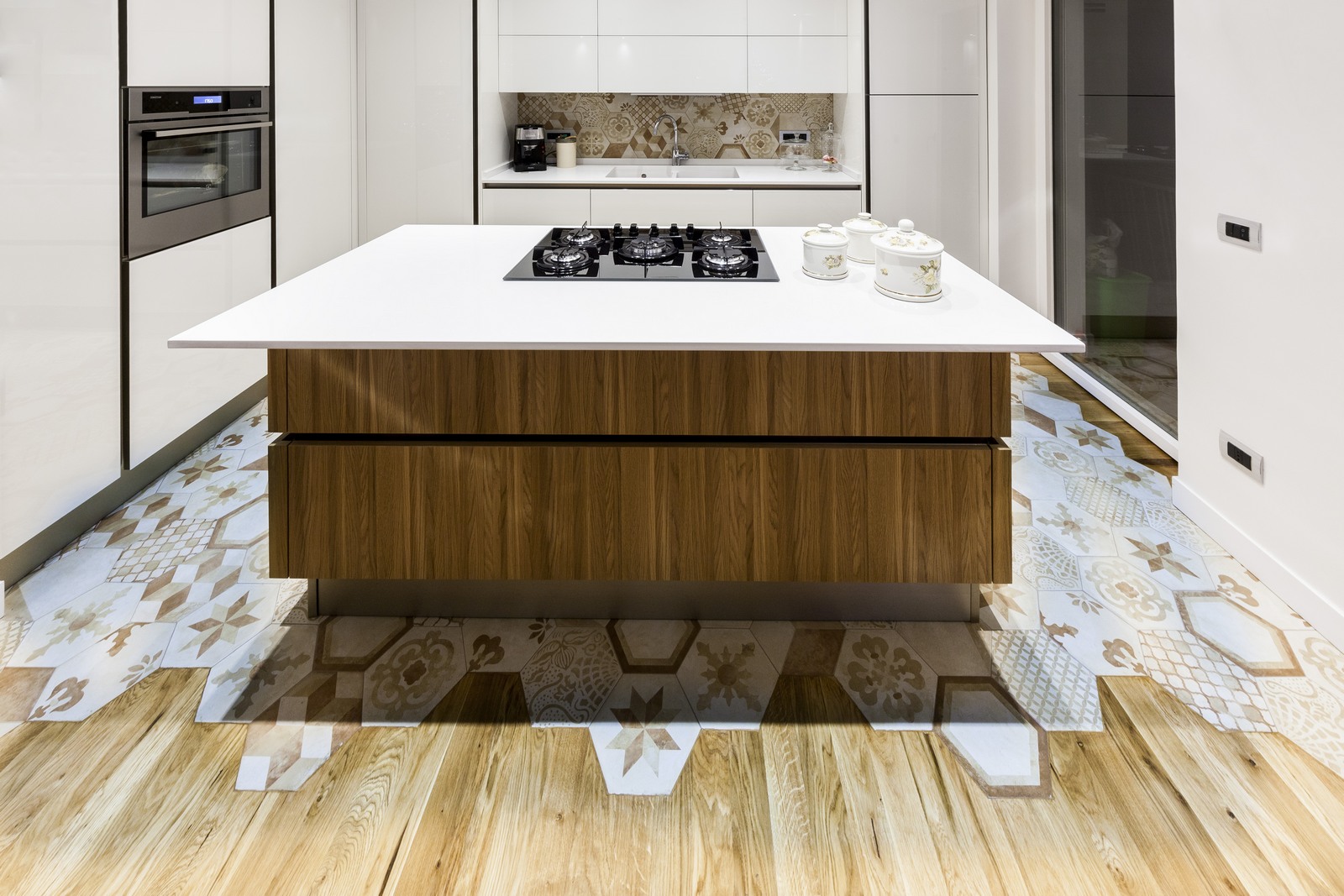 2015 年 HOUSE G&S 公寓设计 | 定制家具与室内光影的完美融合-7