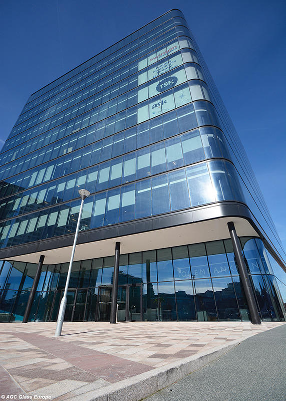 无界自然光，AGC 玻璃打造顶级办公空间-2