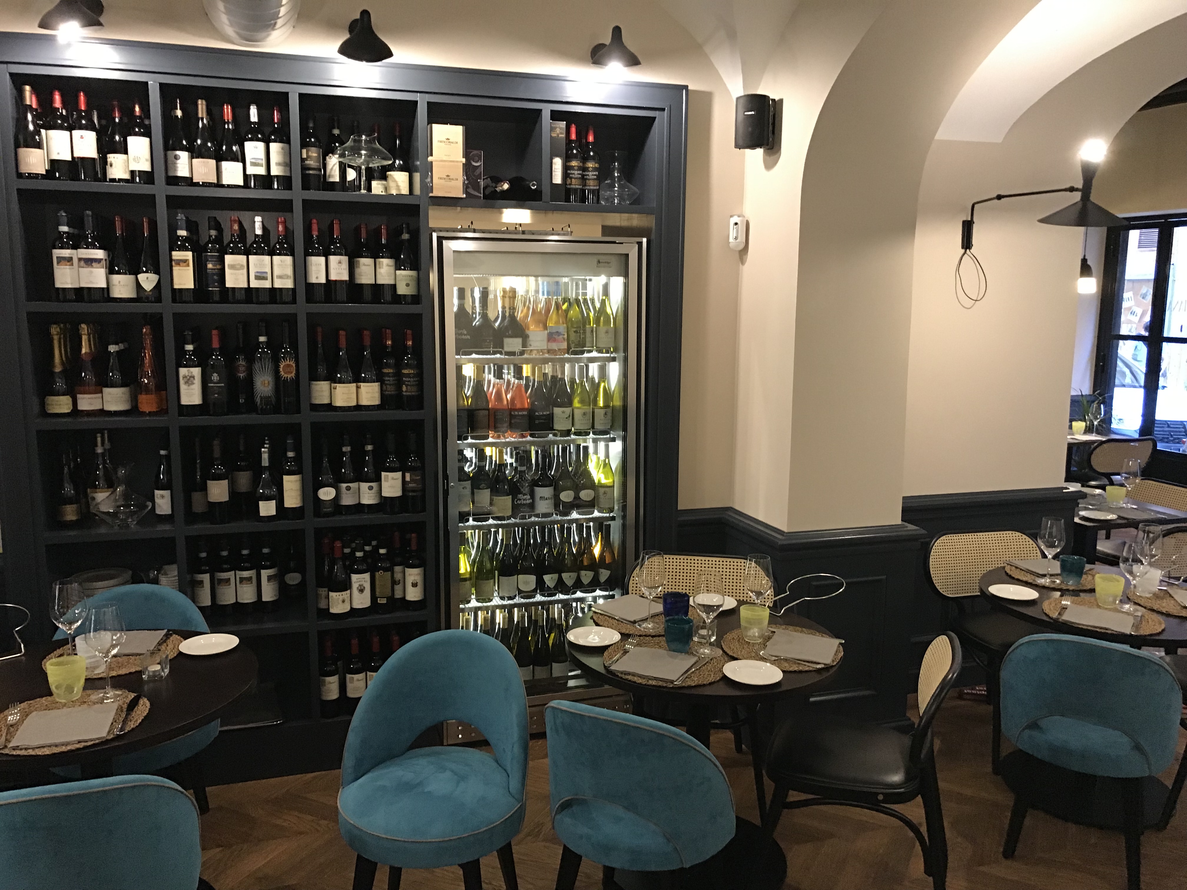 2019 年完成的意大利餐厅设计佳作-3