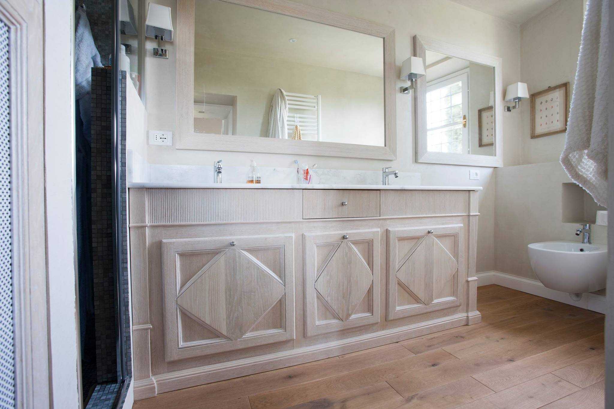 佛罗伦萨山丘上的北欧风情小屋-23