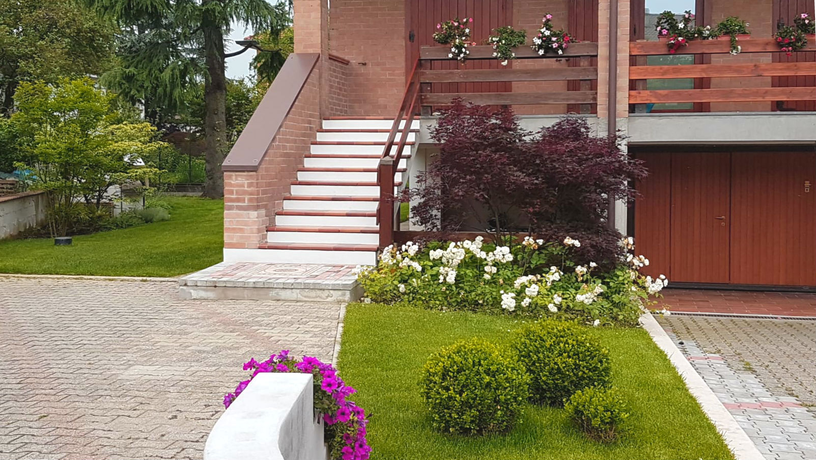 迷你英式庭院 | 绿意盎然的生活空间-2