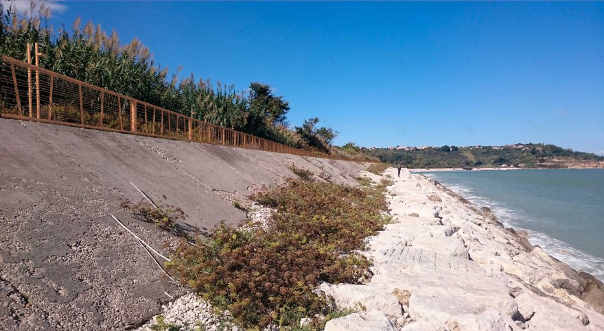 意式海岸风情,绿色骑行通道-27