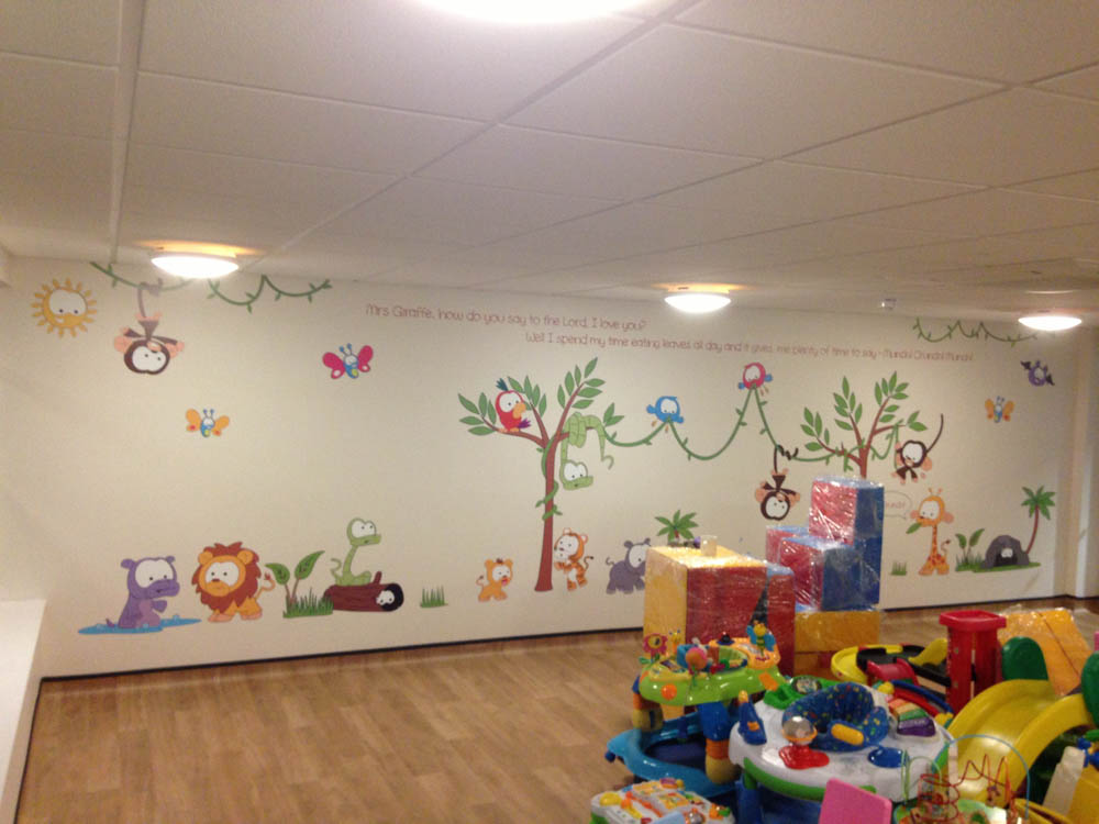 创意定制墙贴打造活力儿童空间-4