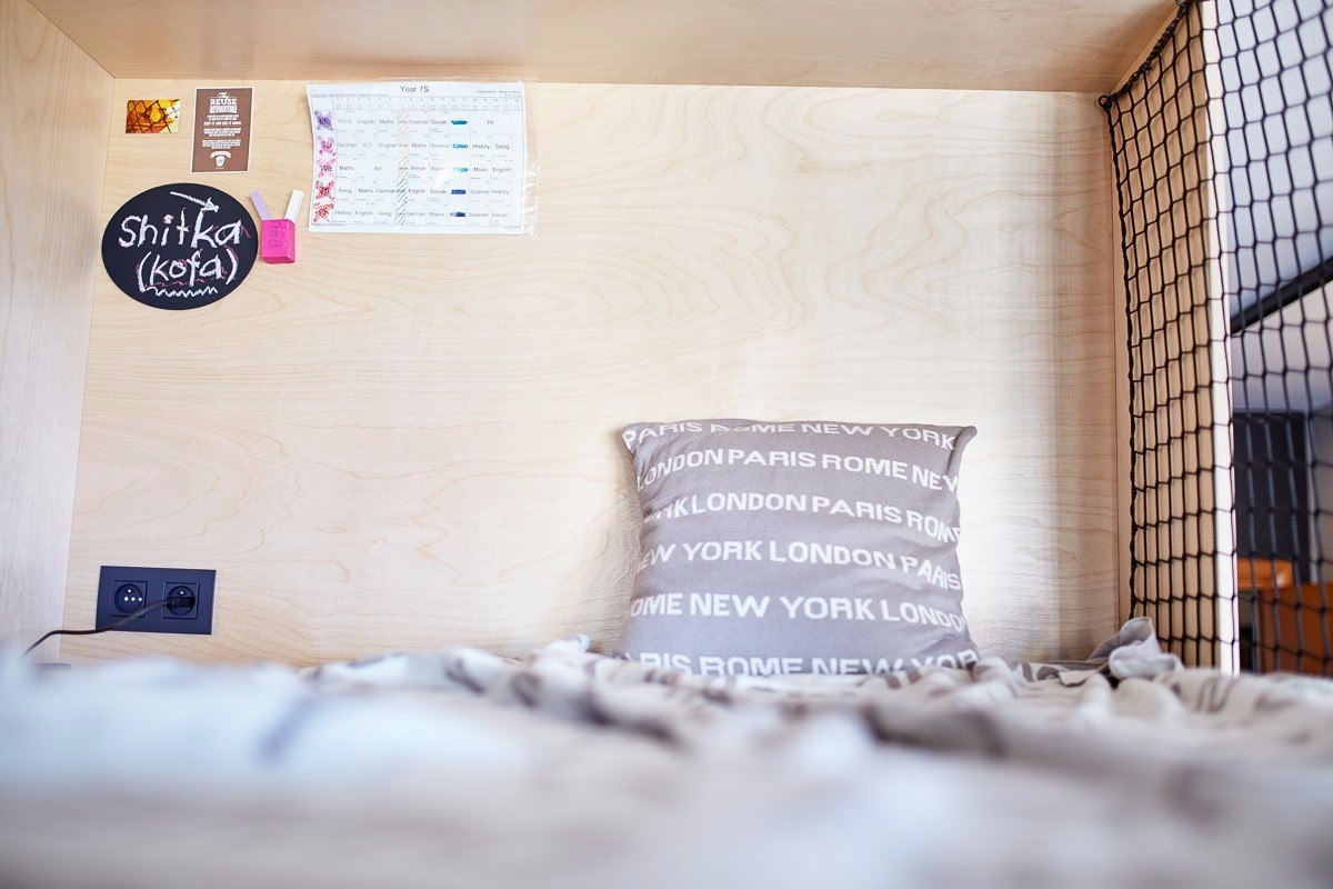 纽约风情的学生公寓改造-9