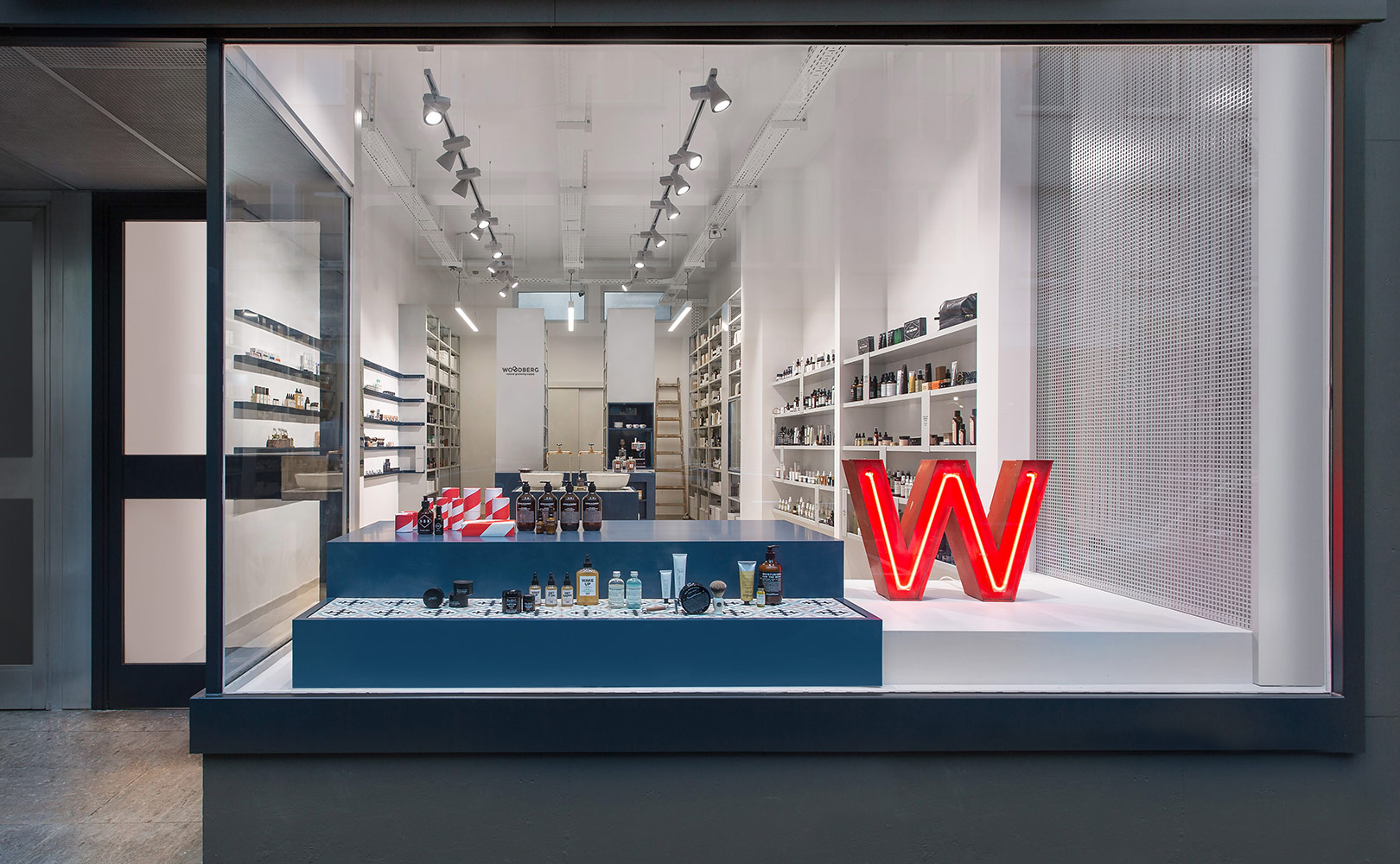 德国 Woodberg 男士护肤品店-12