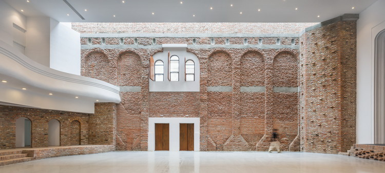 罗马尼亚布拉伊文化宫修复重生-32