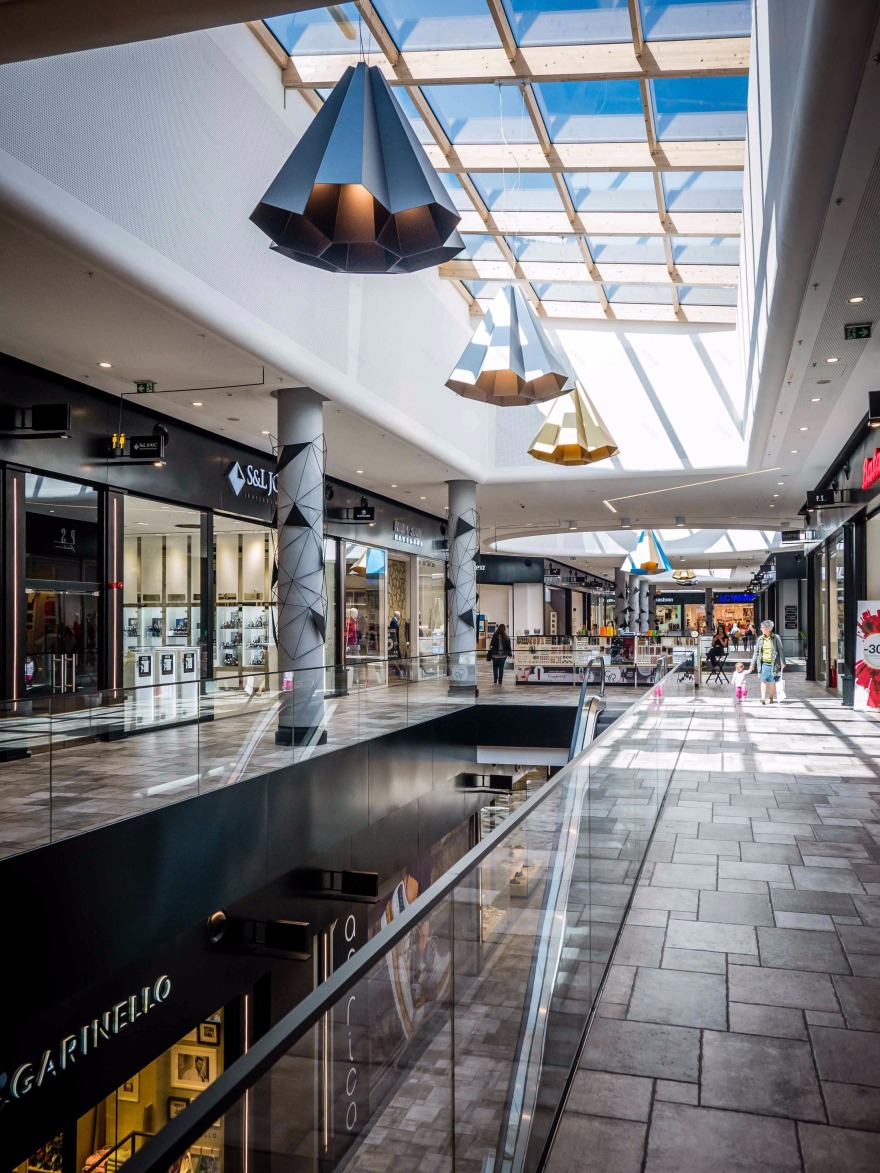 贝尔格莱德 BIG 时尚购物中心 | 现代都市购物天堂-1