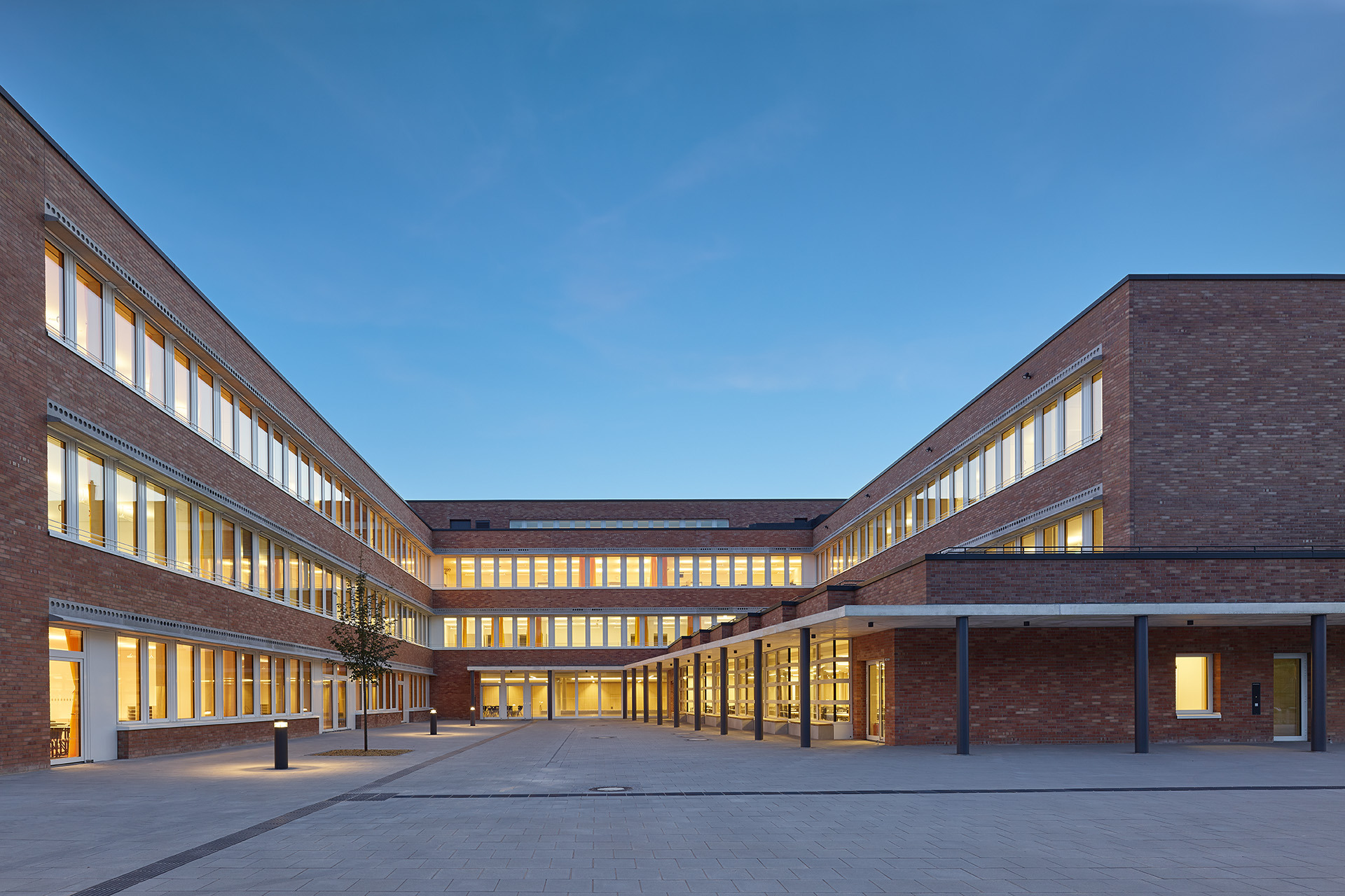 约翰·帕切贝尔实科中学室内设计案例-5