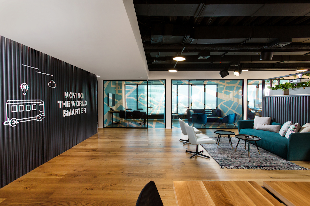 OPTIBUS 02 企业总部室内设计-7