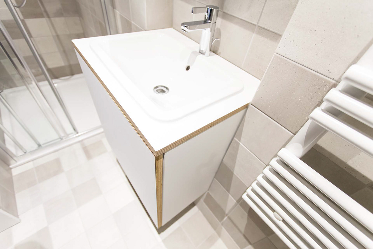 翻新老建筑,打造温馨专业足病诊疗空间-27