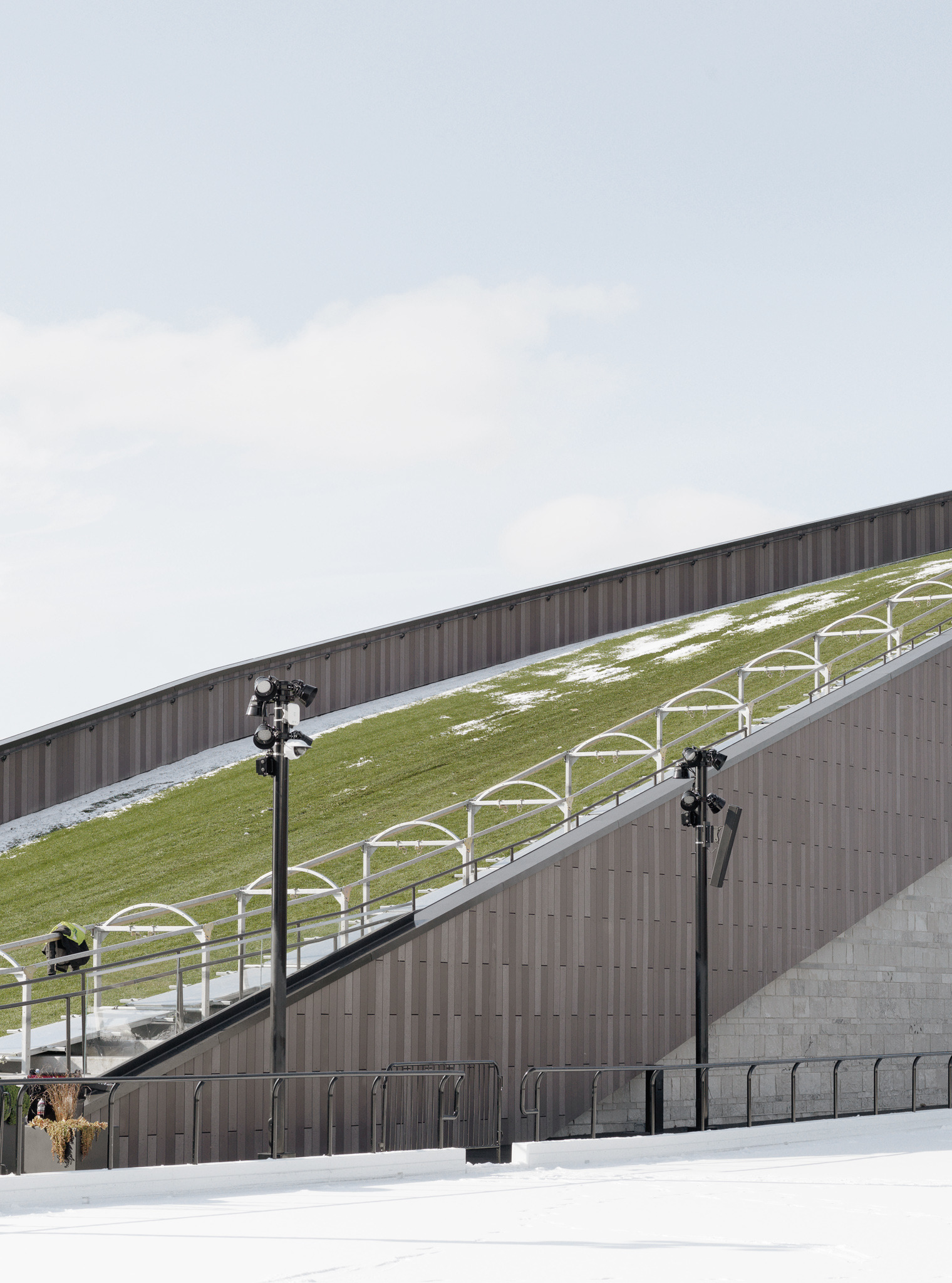 Titletown Sledding Pavilion（四季运动中心）-9