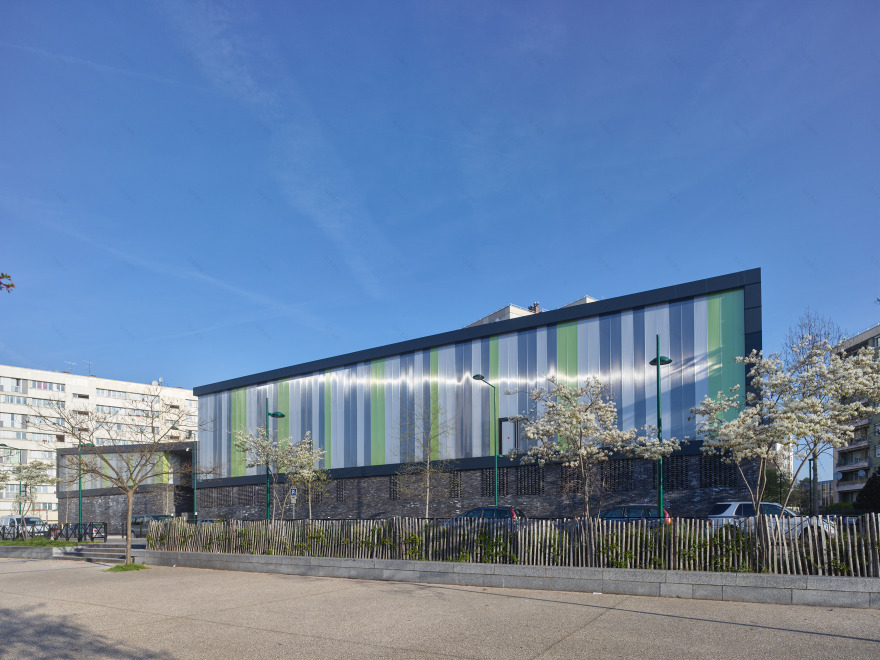 罗曼·罗兰综合体育-1