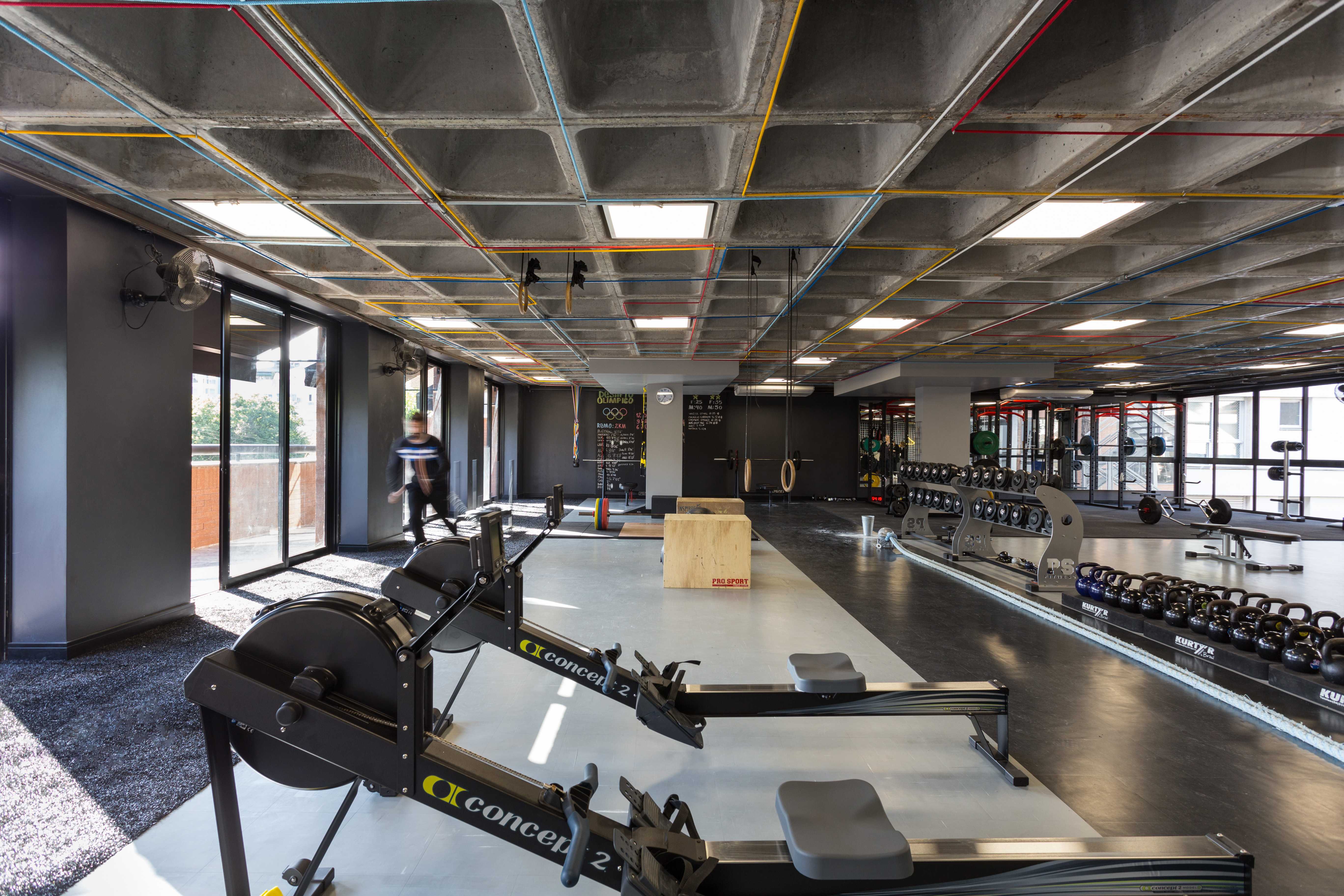 工业风运动工作室,原汁原味的设计魅力-36