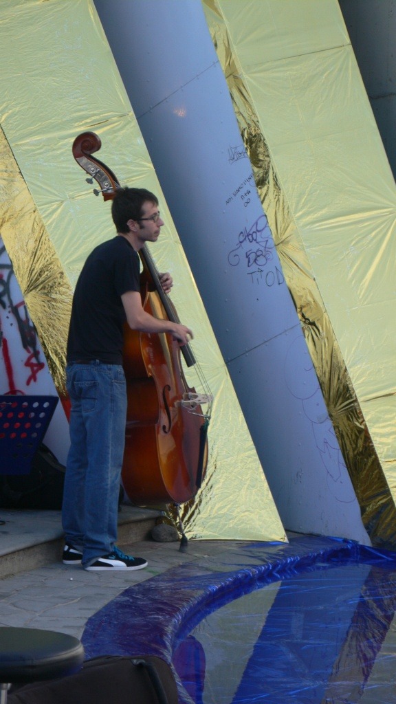 2013 年完成的“另一个视角”建筑展-18