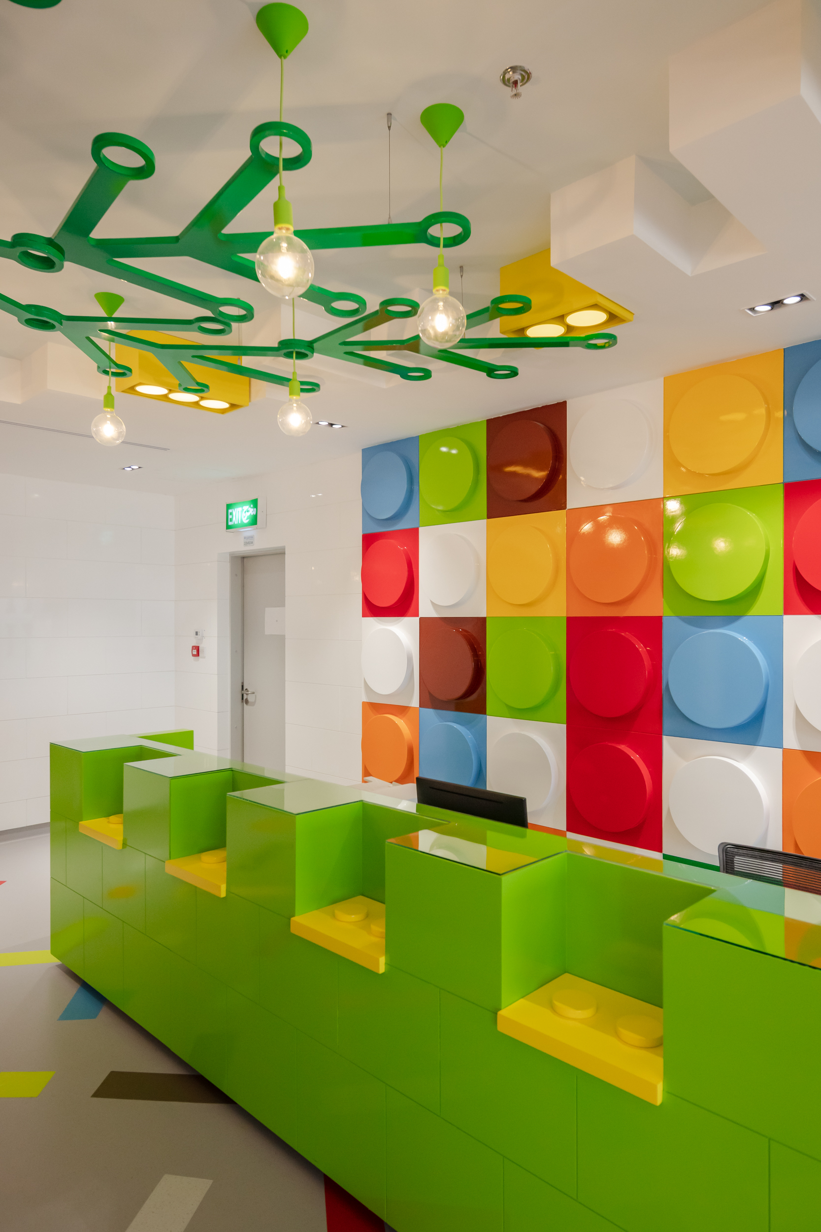 乐高主题儿童牙科诊所，打造奇幻诊疗空间-14