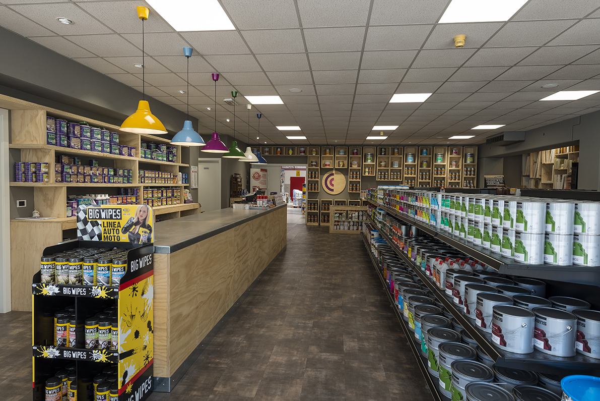 Colorificio Carnico 色彩展示空间-8