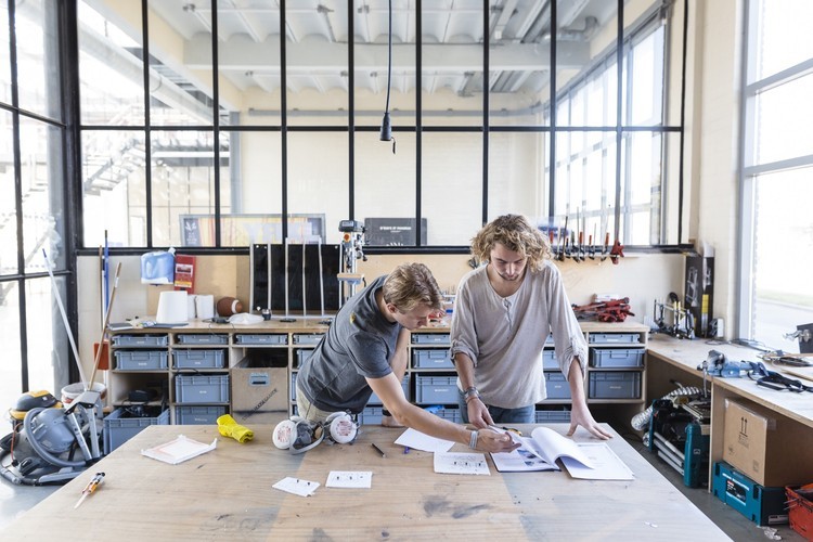 梦幻工厂 · 鲁塞加德翻新荷兰废弃玻璃工厂-17