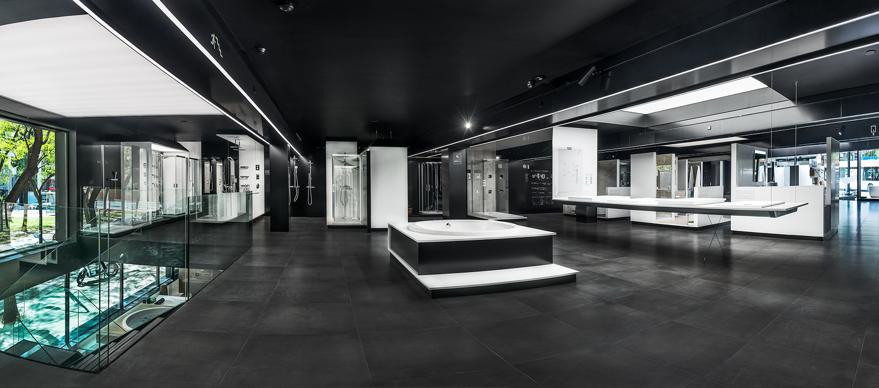 巴塞罗那 Roca 卫浴展示厅——自然光照的室内设计佳作-14