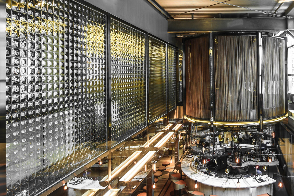 香港餐厅创新设计 | 三维 convex 玻璃打造私密空间-1