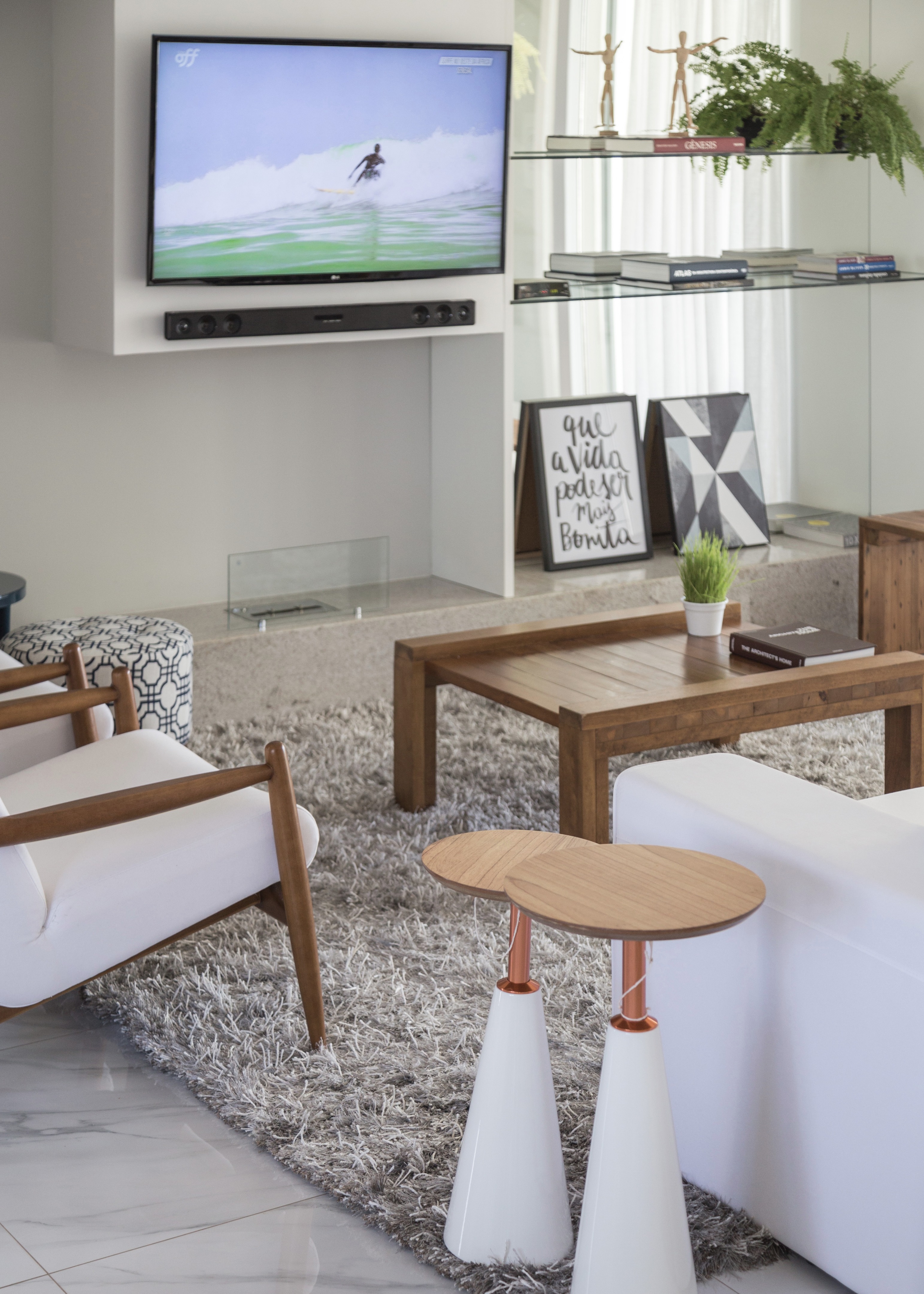 巴西现代简约别墅，自然与永恒的融合-32