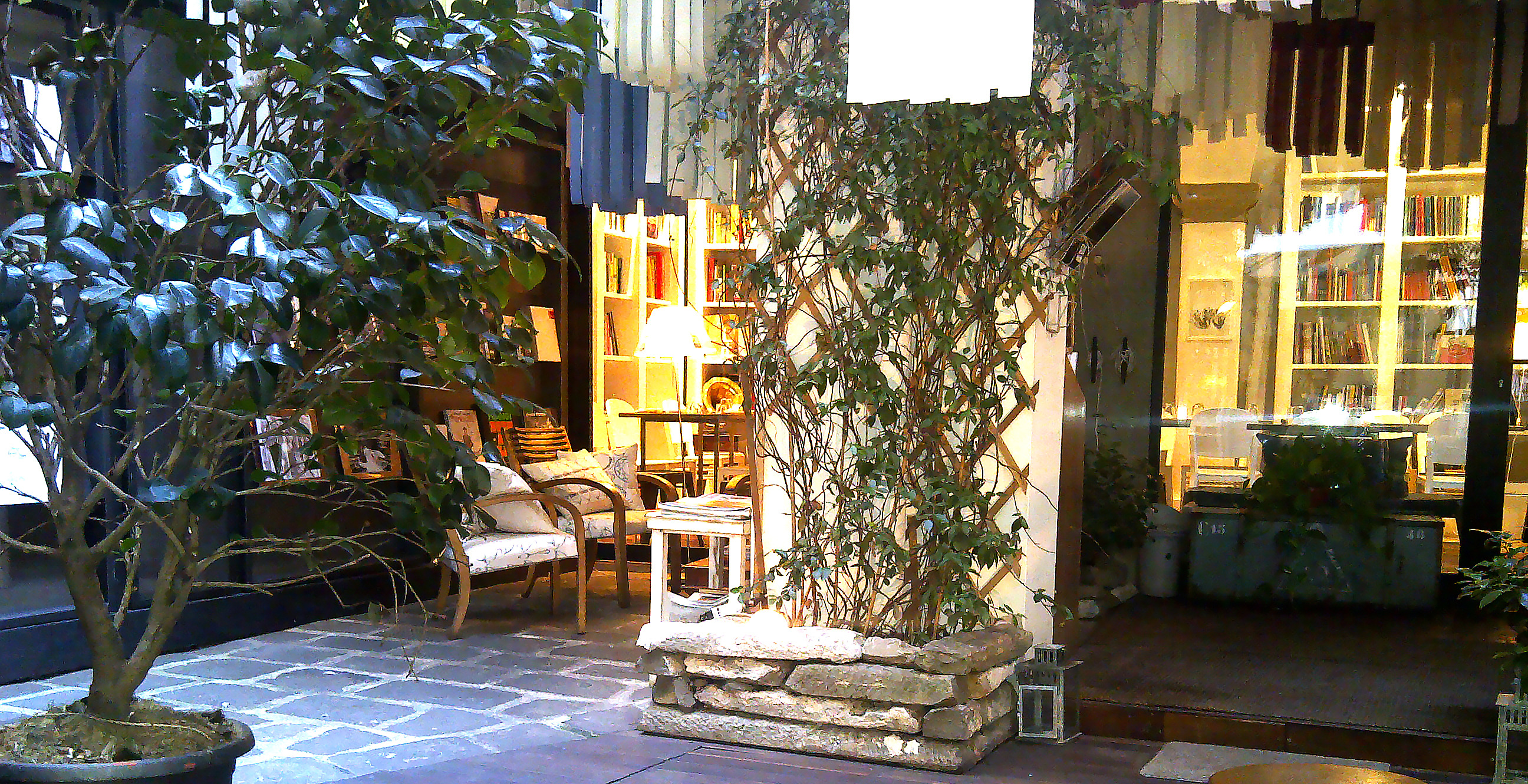 BRAC Libreria con Ristorante vegetariano 素食餐厅历史建筑改造-5