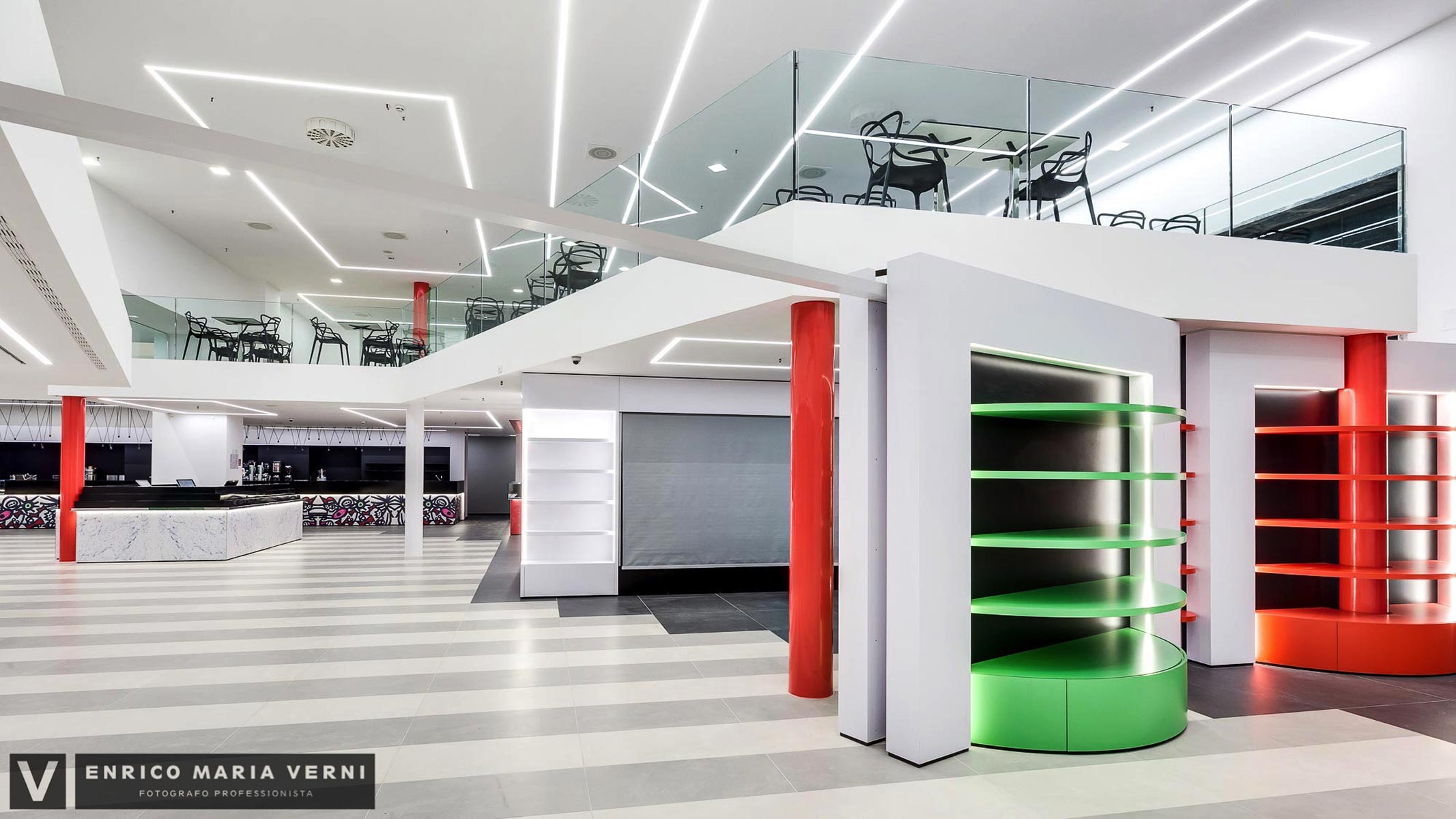 虚拟漫游的 Relax & Caffè咖啡馆-0