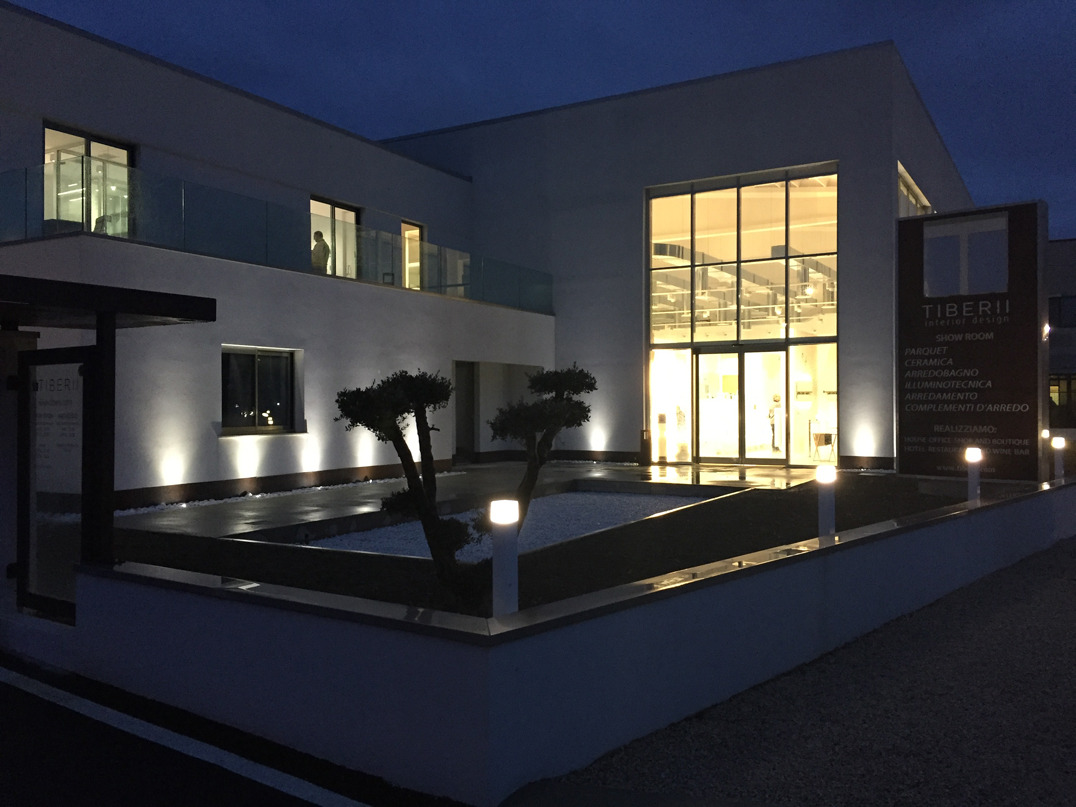 2016 年意大利 Showroom TIBERII 室内设计案例-18