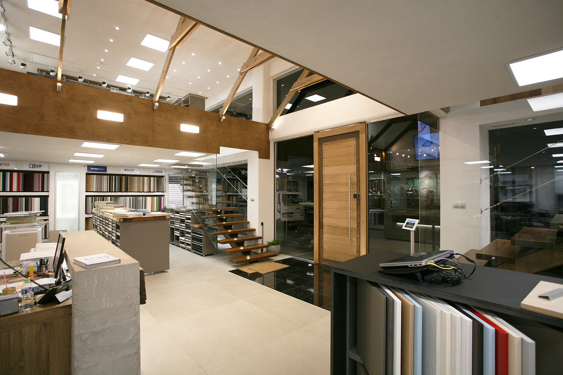 Timber Store 木质空间的艺术魅力-15