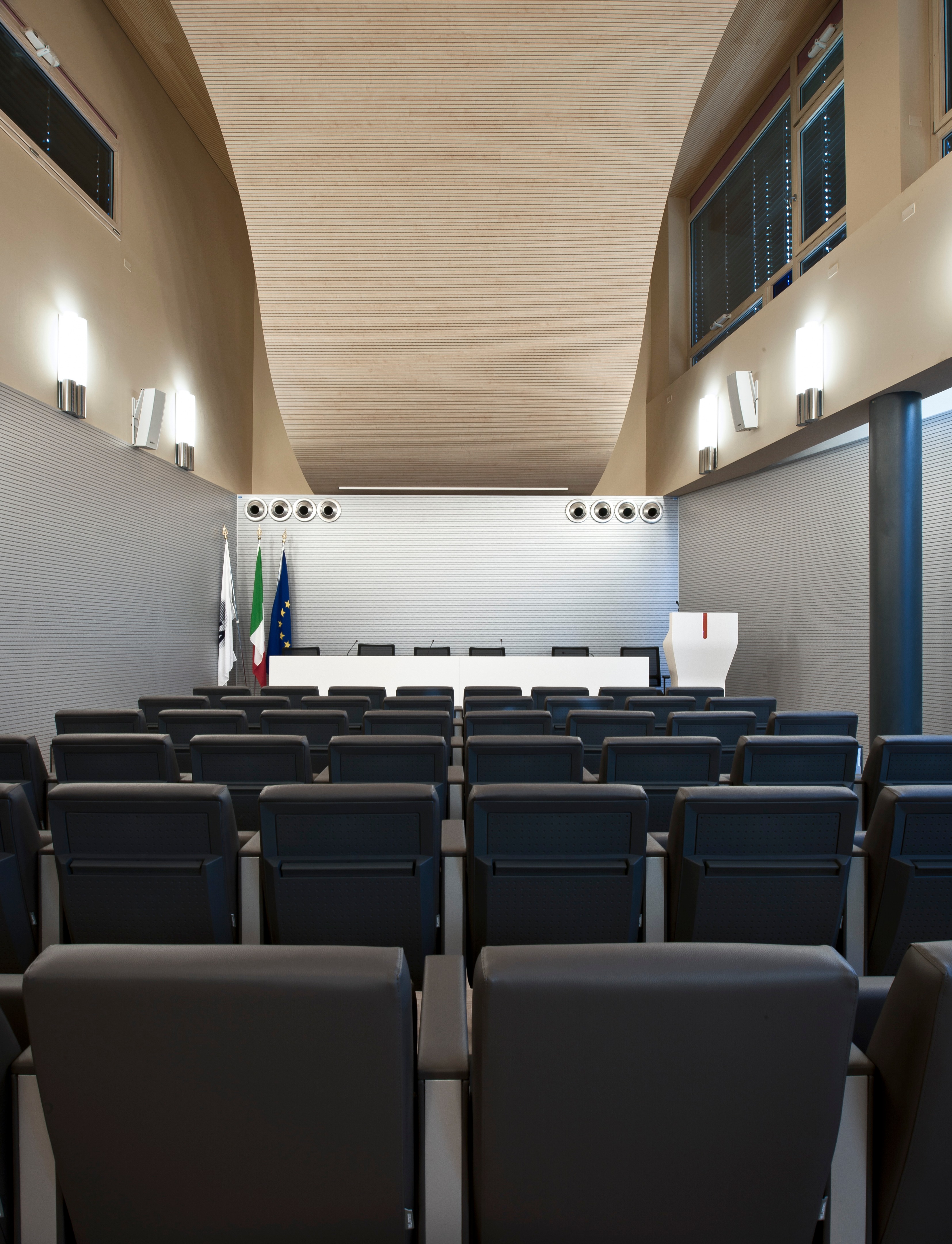 风之阁楼 · 自然与建筑的和谐共生-28