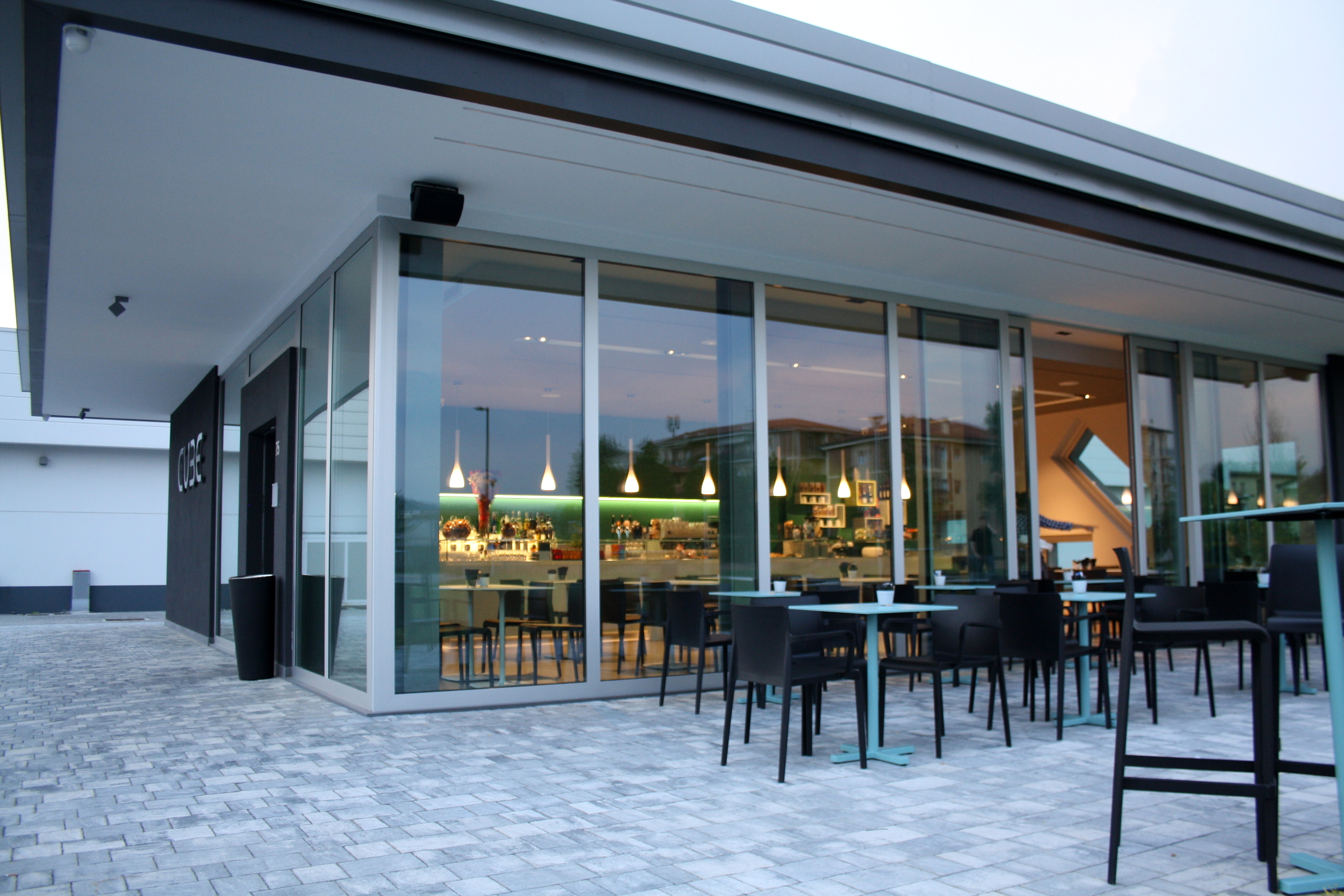 完美立方 · 圣彼得桥吧-33