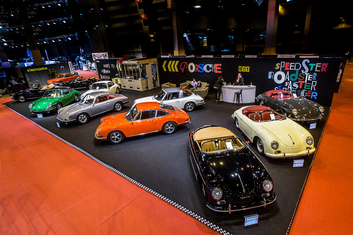 传奇保时捷展台，复古与激情的碰撞-0