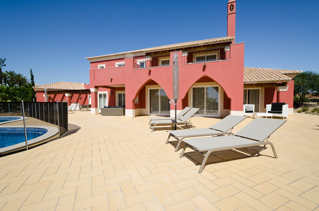 葡萄牙私人别墅的简约魅力-15