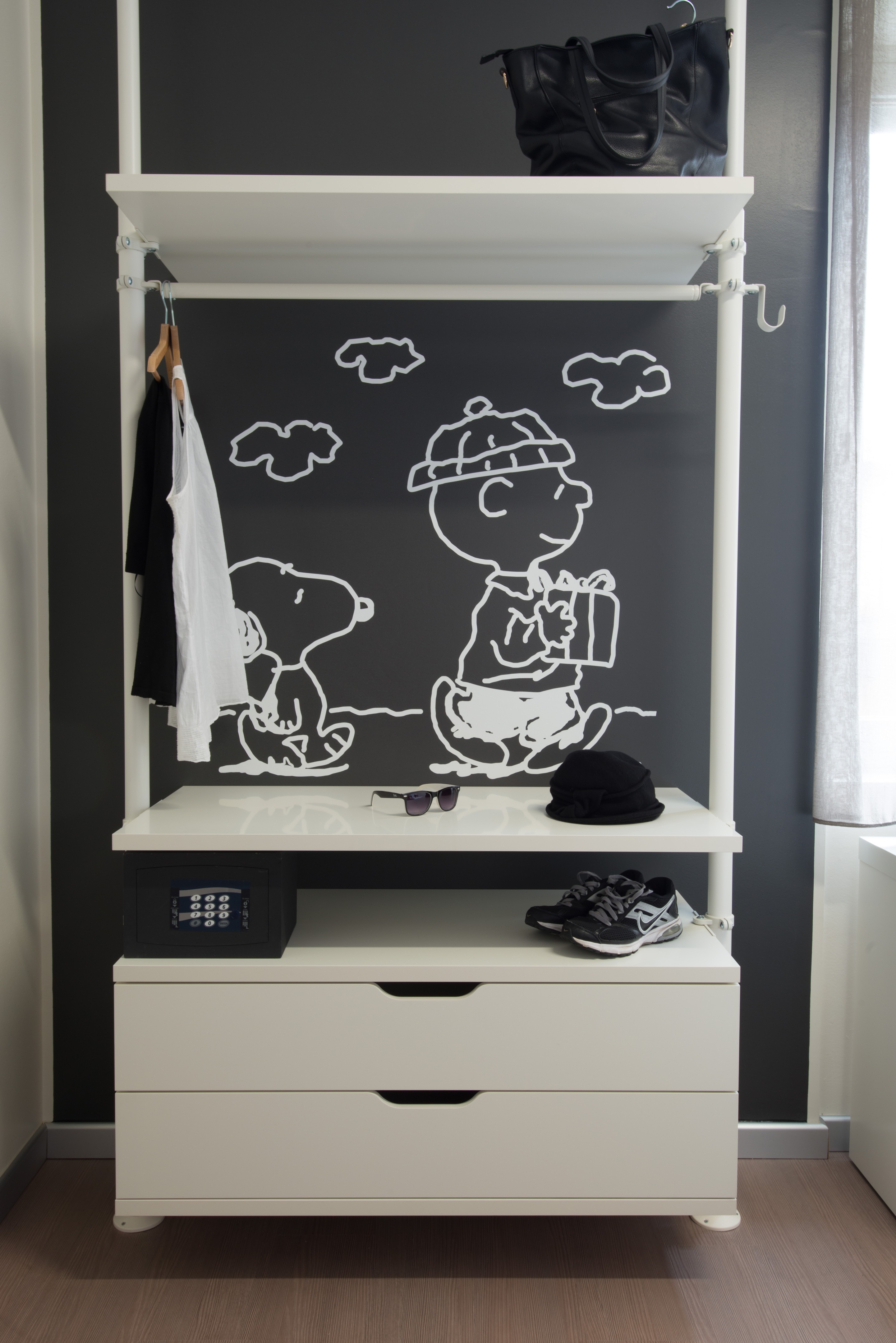 年轻活力,低成本创意的酒店客房设计-4