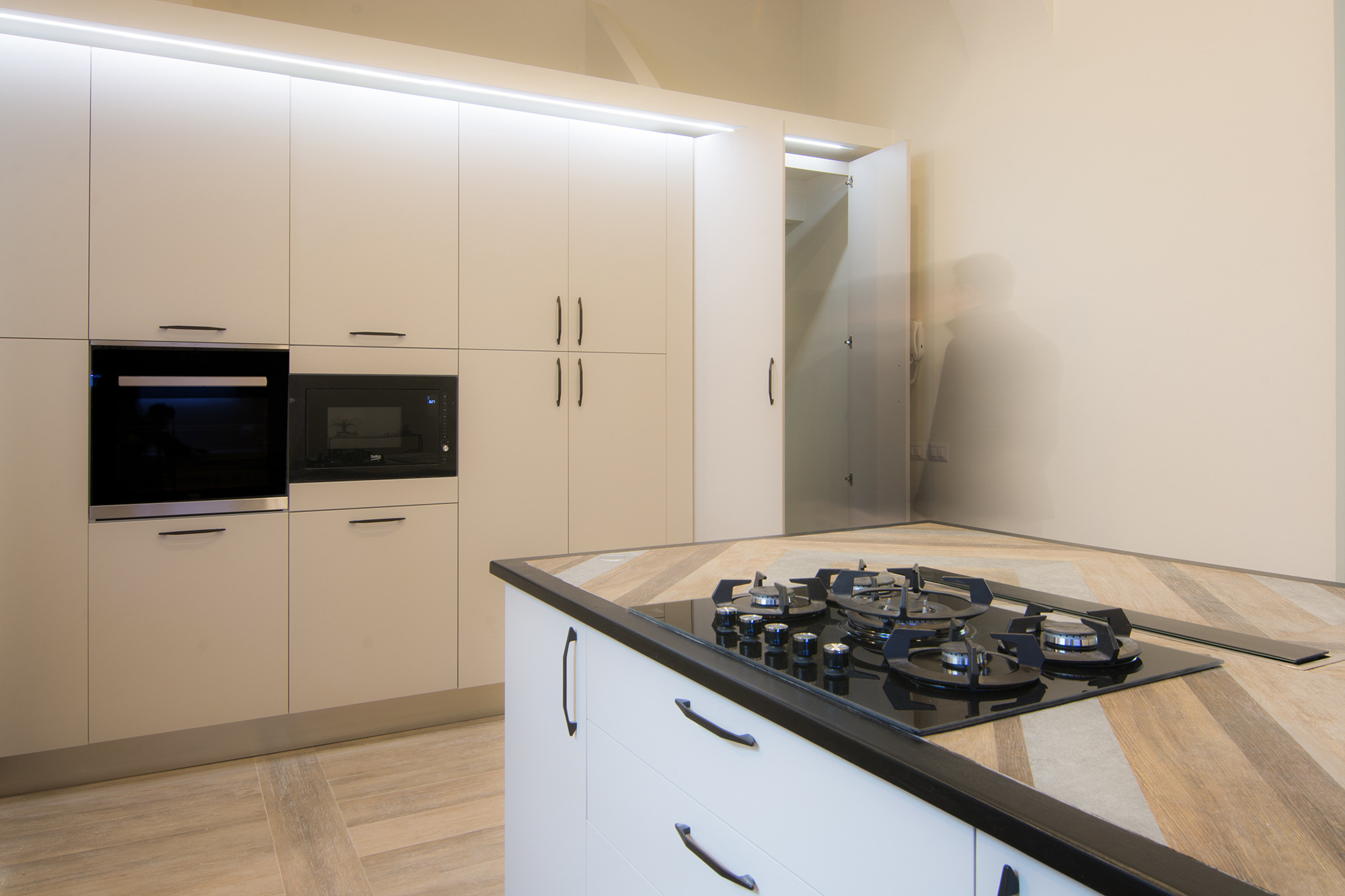 意大利 20 世纪别墅的优雅重生-25