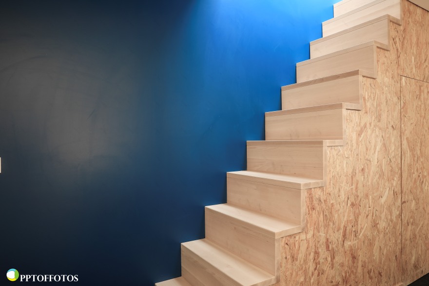 传统工坊风格办公室,内院采用 burnt cedar 技术-13