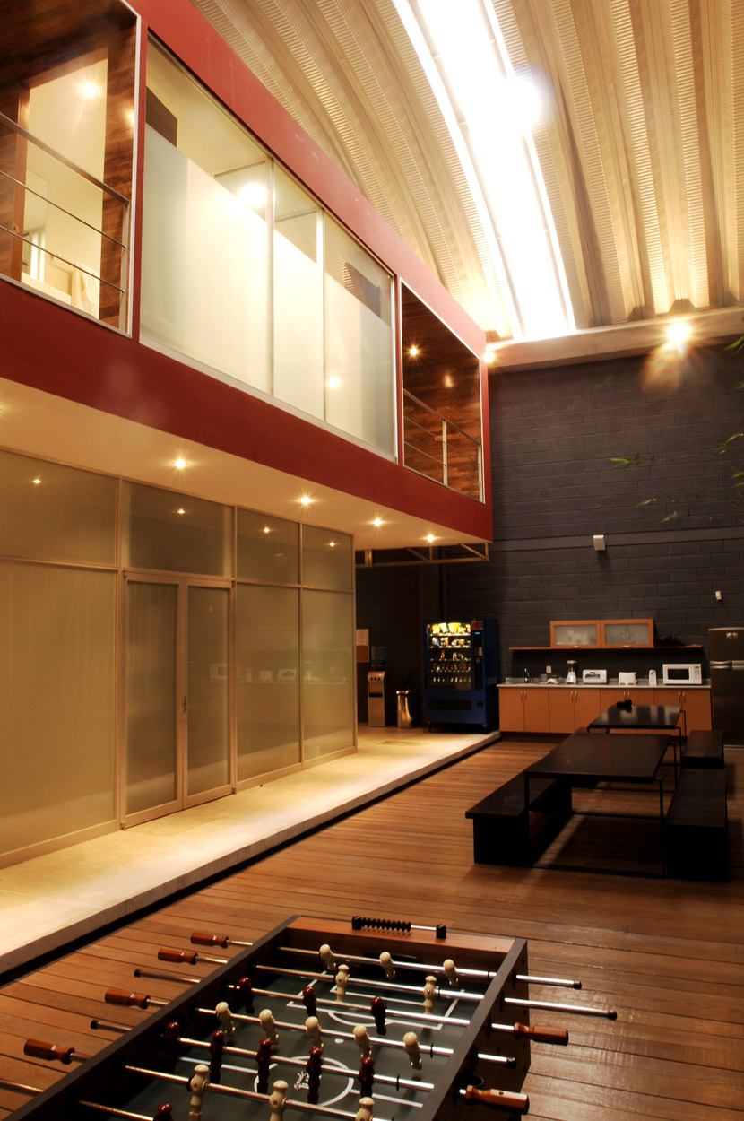 墨西哥 Knova 企业总部室内设计-15