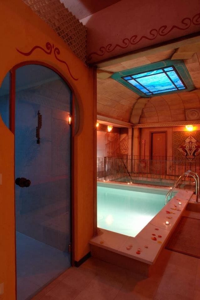 2005 年完成的"SUN PLANET"室内设计案例-2