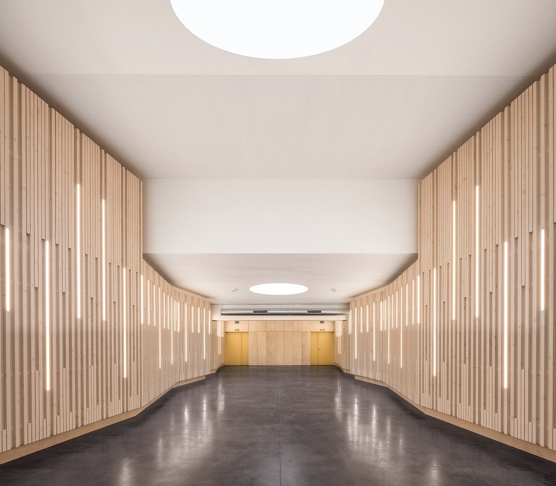 法国新埃朗库尔音乐学校-25